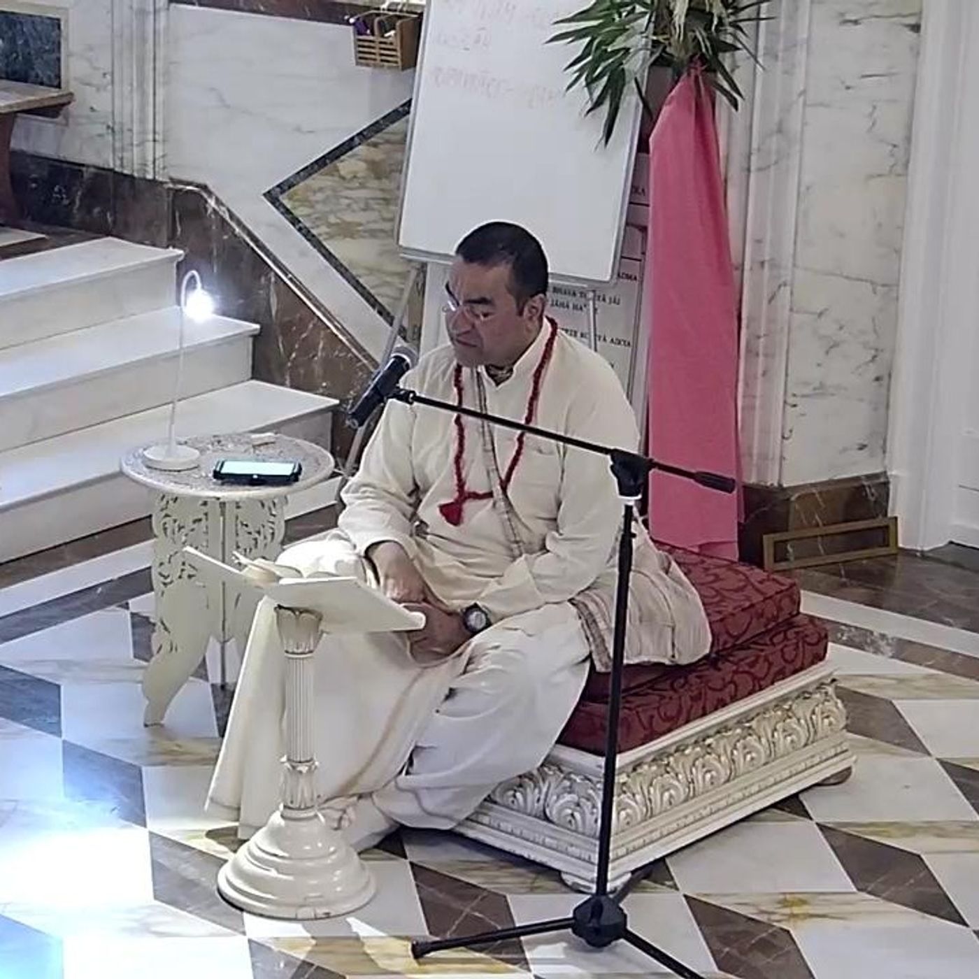 Festa della Domenica a Villa Vrindavana