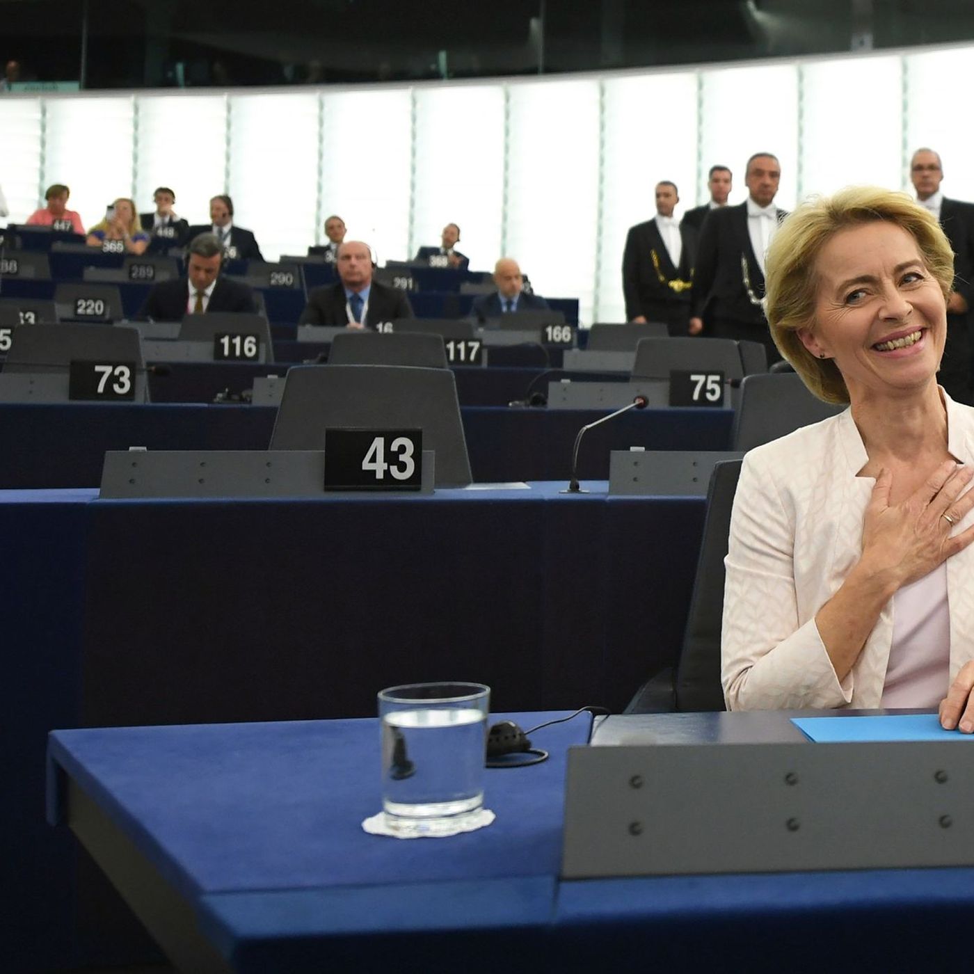 Con Ánimo de Lucro: El desastre de los fondos europeos en España
