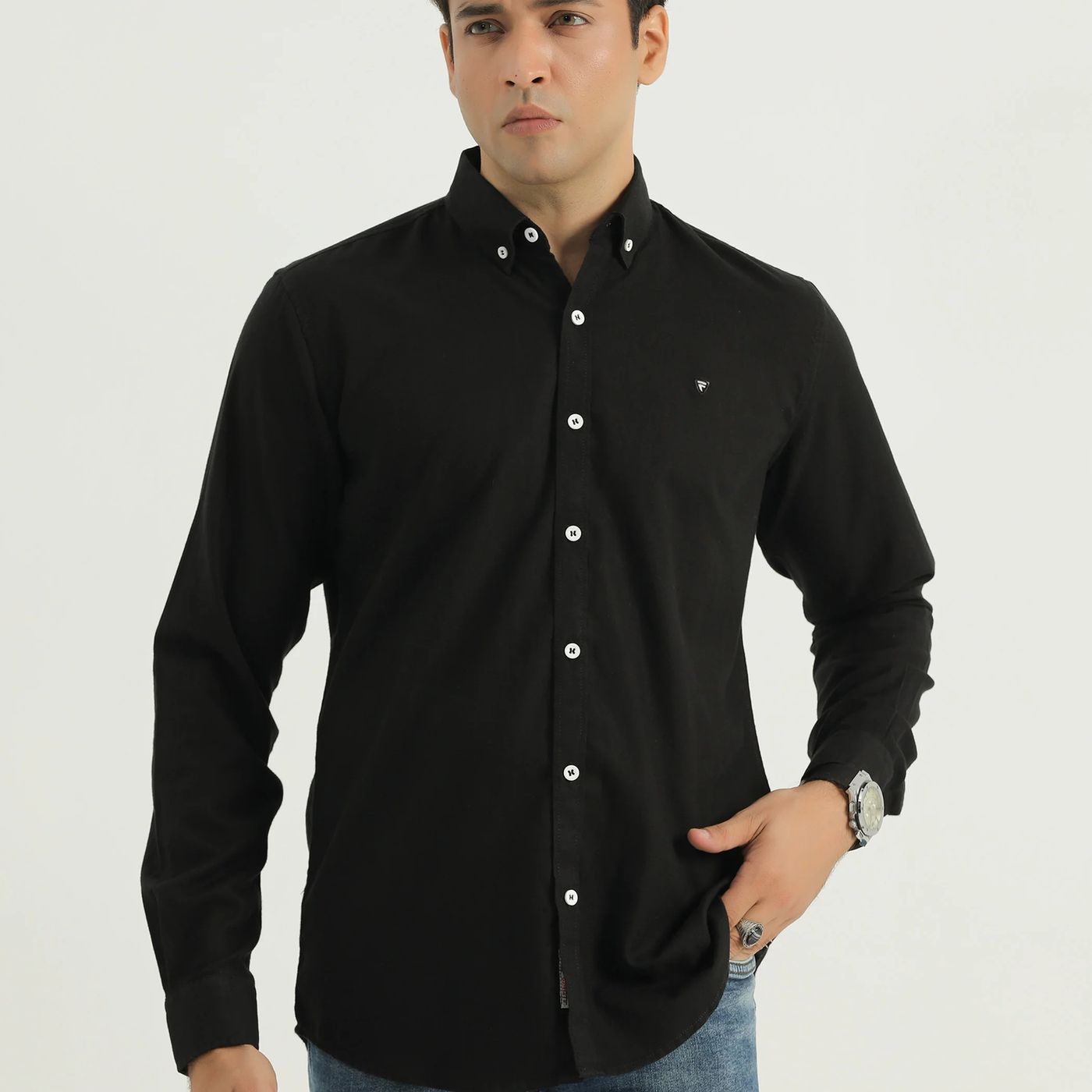 Discover Versatile Casual Shirts for Men podcast artwork