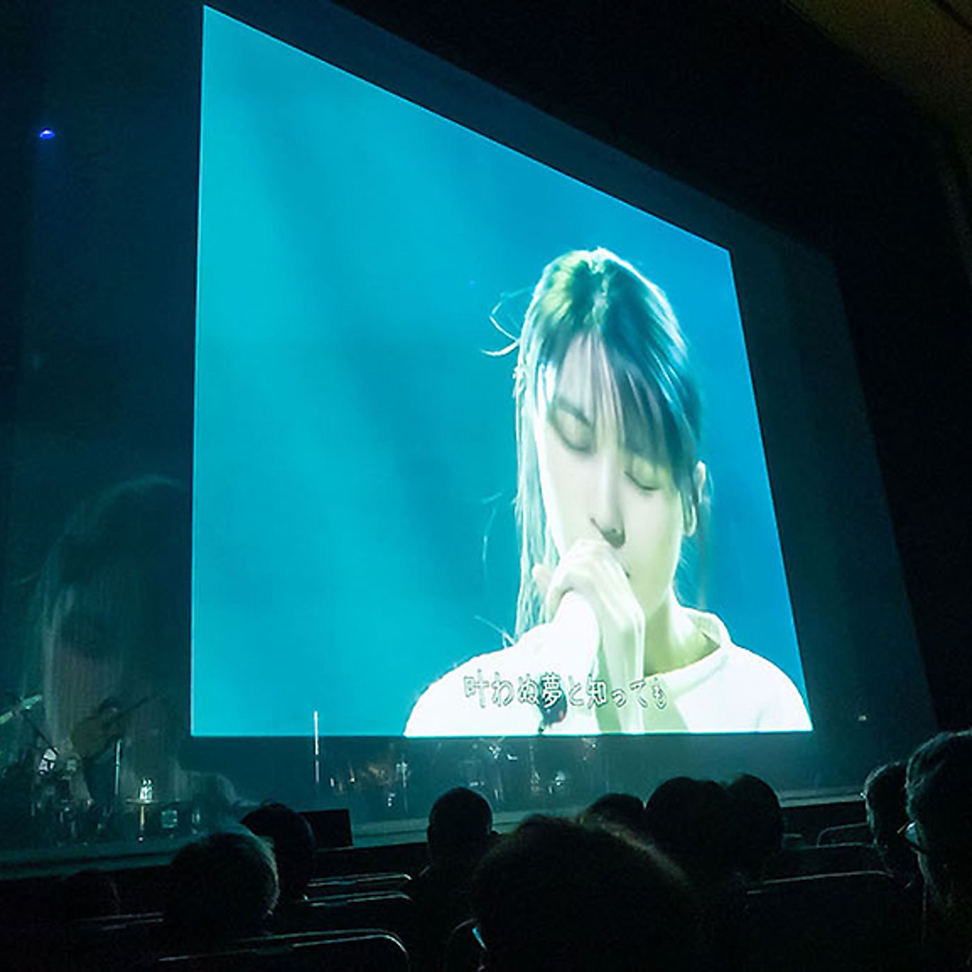 ZARD、35周年ライブ＜forever moment＞映像作品に全39曲完全収録＋坂井泉水のMC映像やオフショットも episode artwork