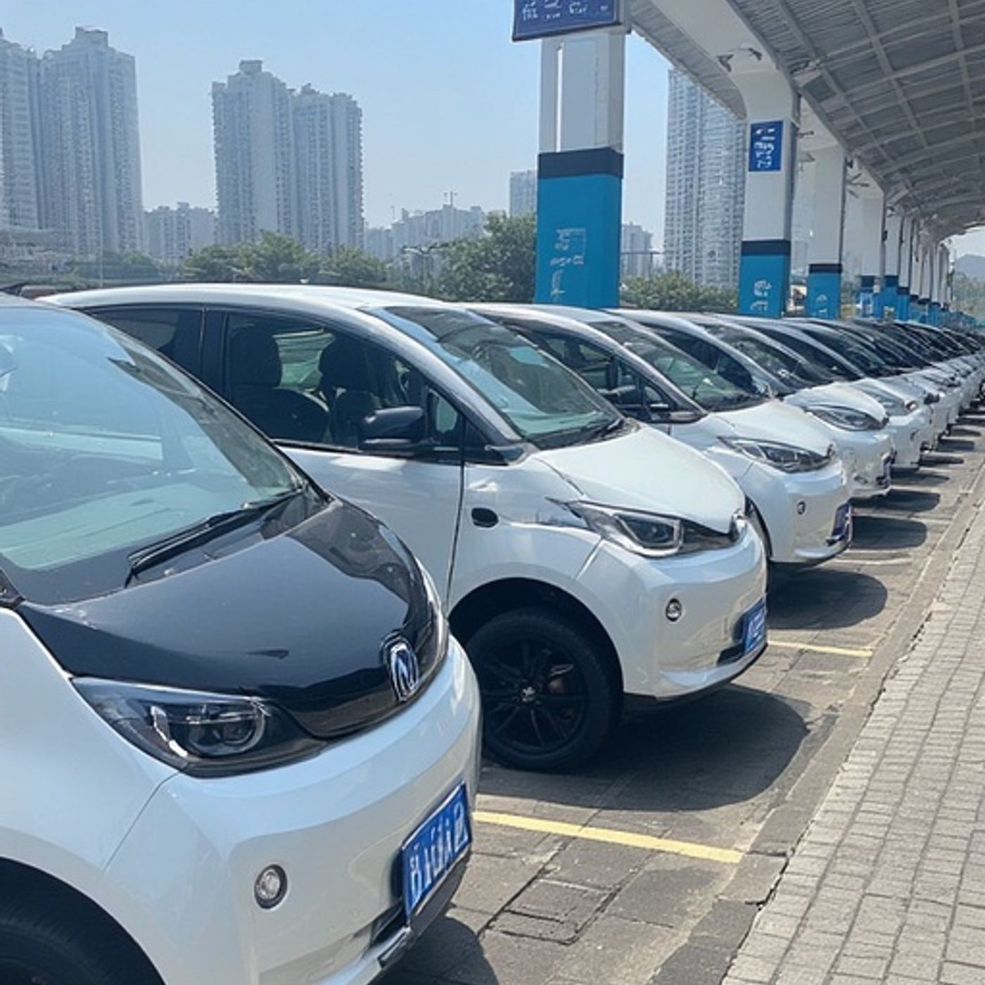 EU offers China alternative to tariffs in EV dispute