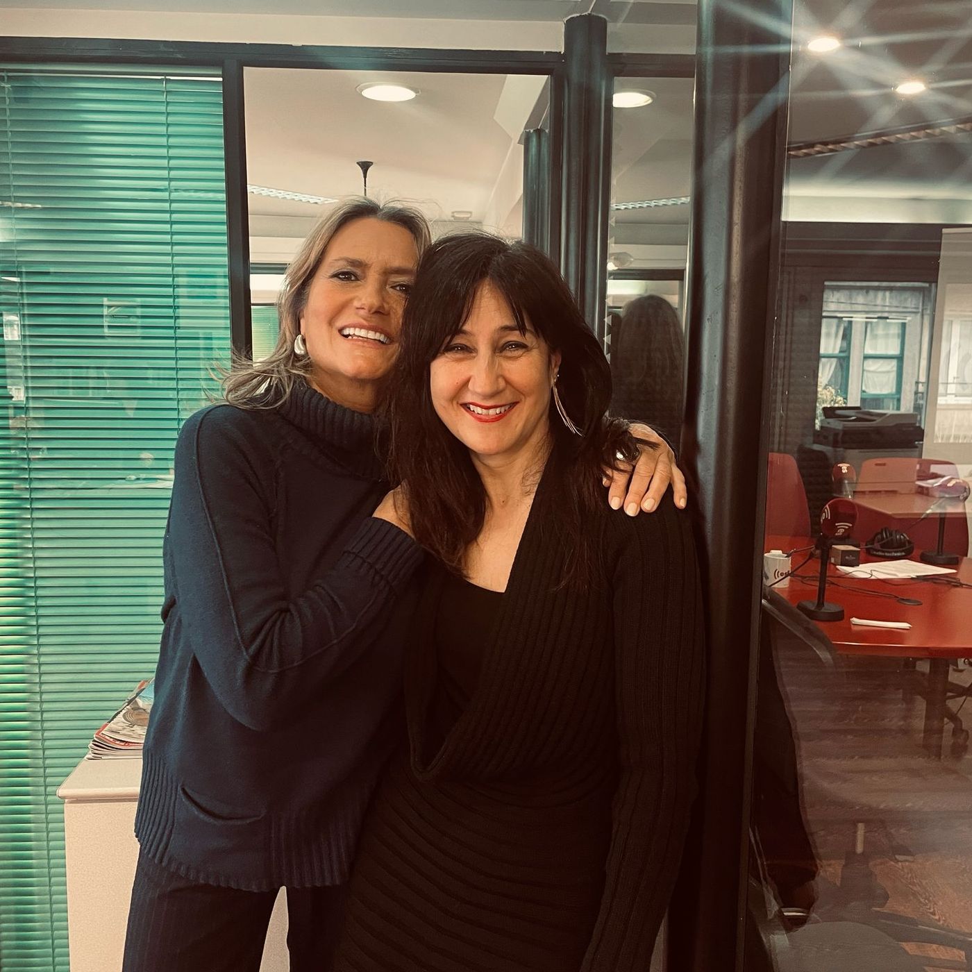 Tertulia de corazón con  Rosa Portela y Ana Iglesias episode artwork