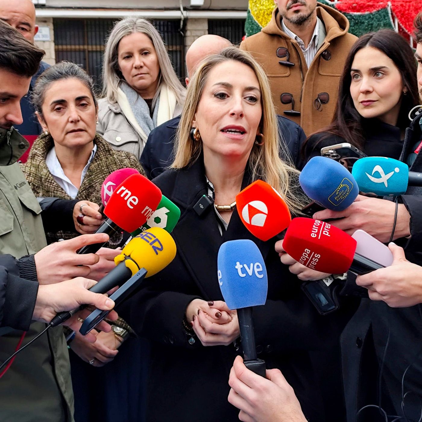 El Braserillo: Elecciones en Extremadura, la sanción de la Junta Electoral a Sánchez y el balance de Putin (19/12/2025) episode artwork