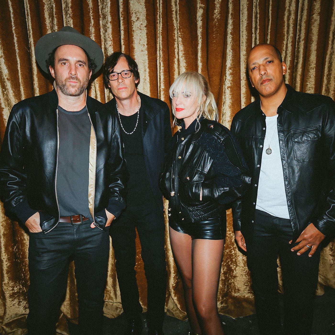 Metric、10枚目のニューアルバム『Romanticize The Dive』リリース　NYのスタジオで原点回帰 episode artwork