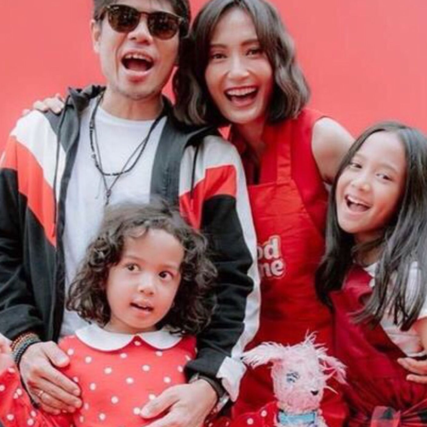 Anak Artika Sari Devi Meninggal Dunia, Dirinya Menulis; Allah Adalah Pembuat Rencana yang Terbaik episode artwork