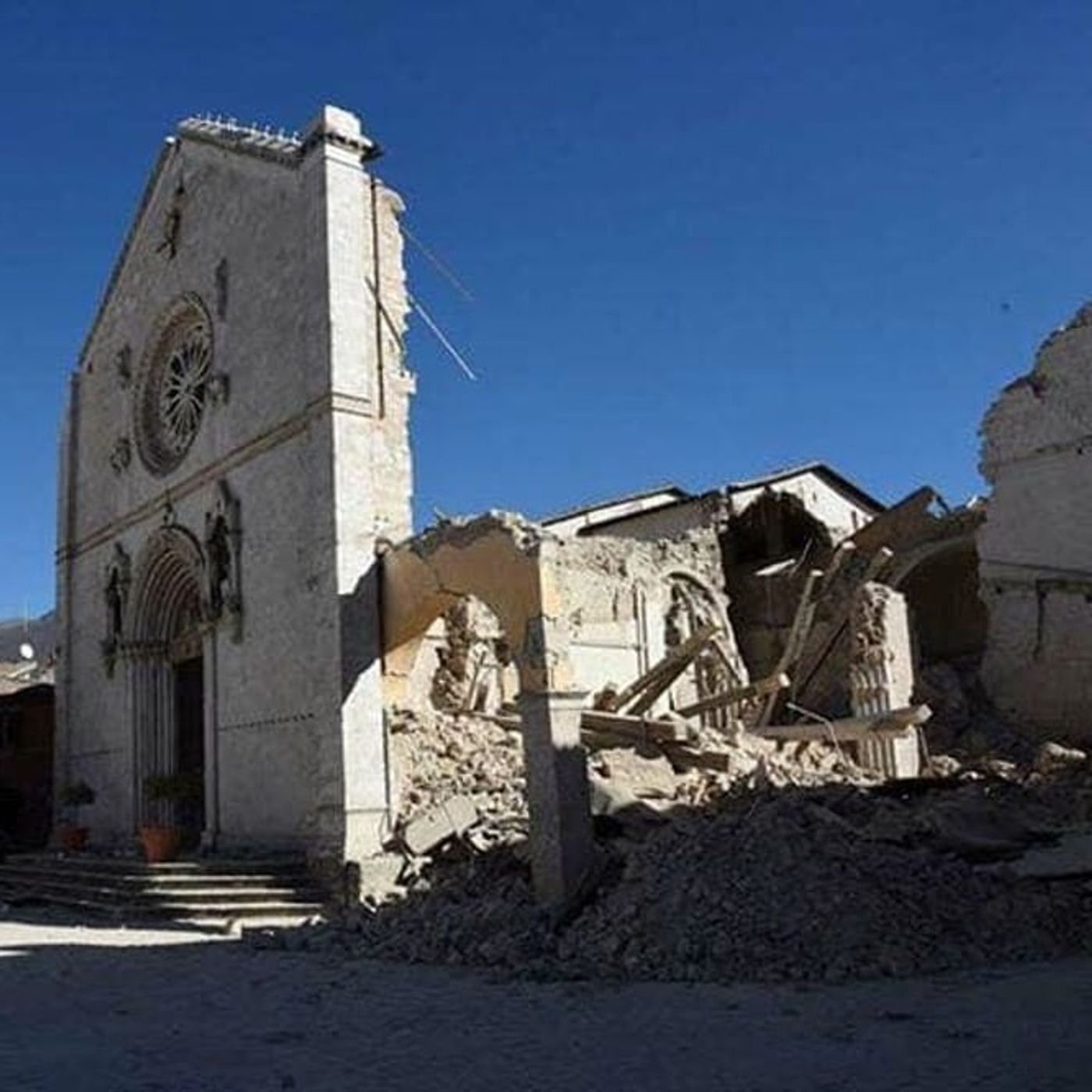 Post terremoto a Norcia - Intervista all'associazione "Montanari Testoni" episode artwork