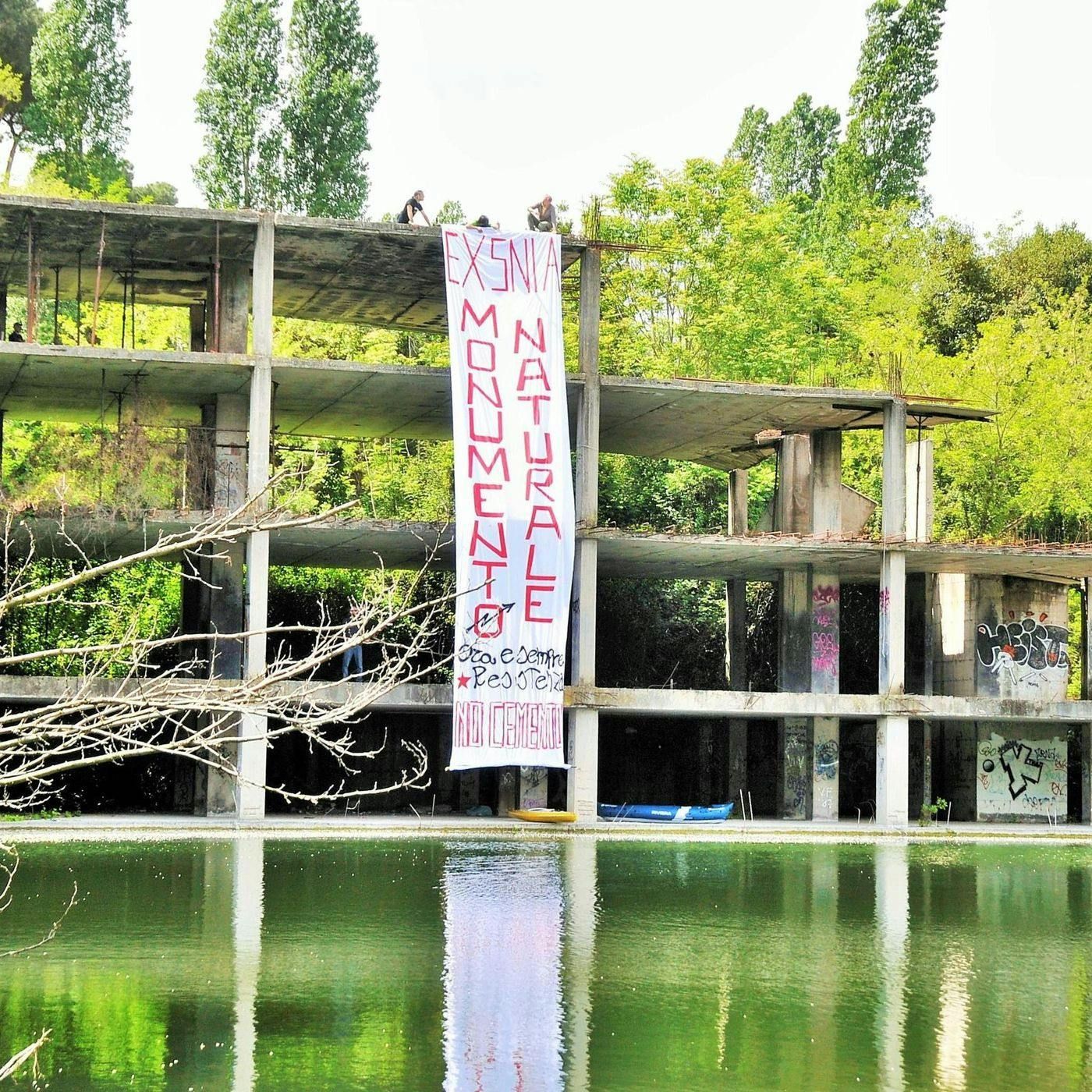 A Roma è nato un lago… e resiste (di Martino Iannone) episode artwork