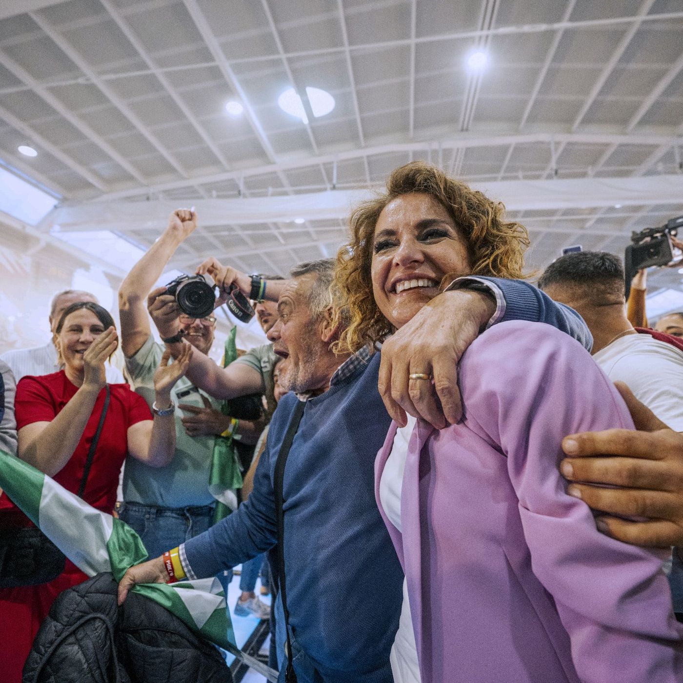Editorial Luis Herrero: Encuestas internas del PP auguran un desastre para el PSOE de Montero en Andalucía