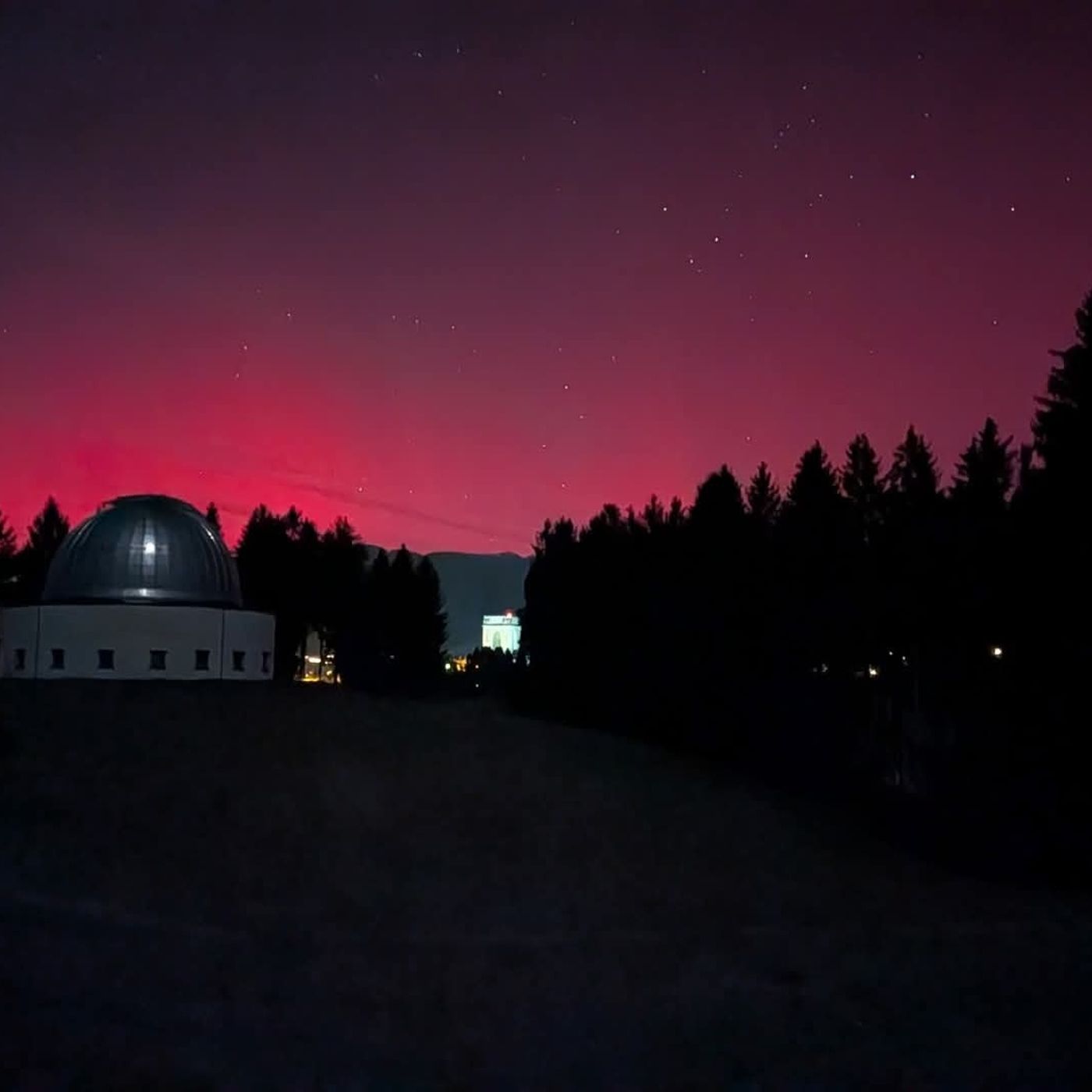 Aurora boreale nel vicentino, stasera si attende il bis