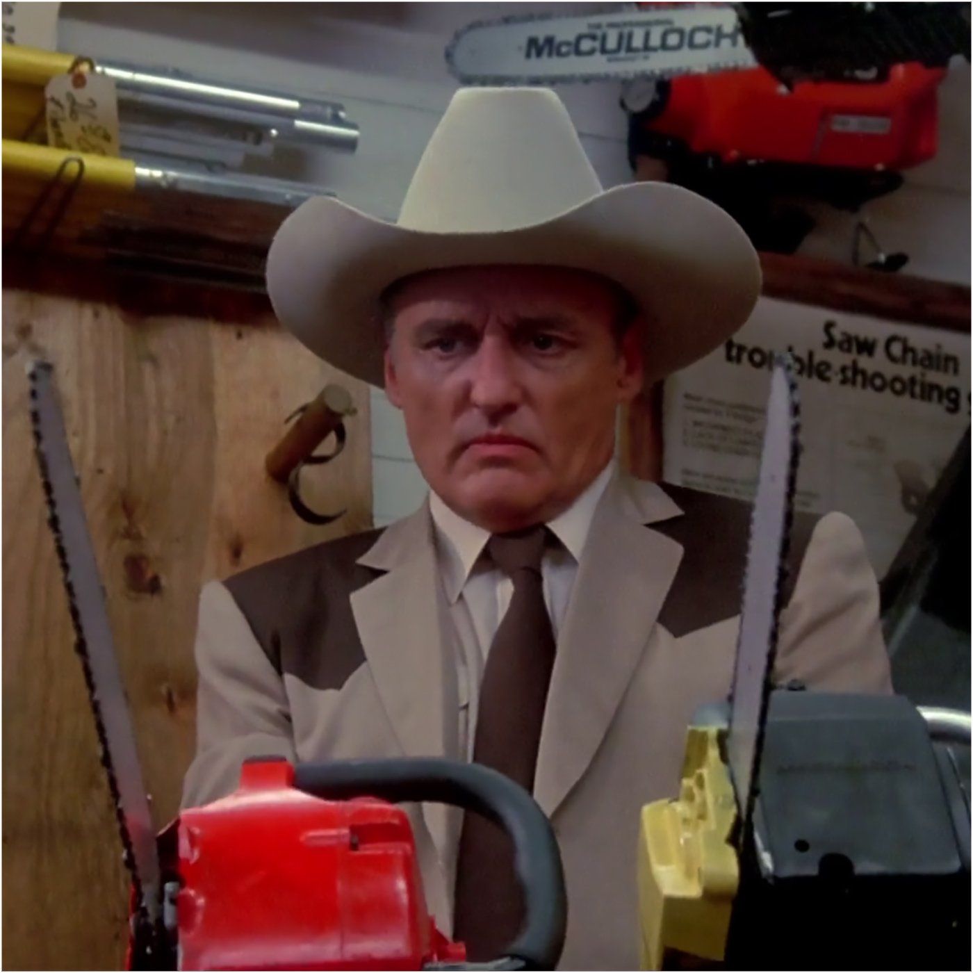 #03 - Batalha de Slashers, vol. 1: PSICOSE 2 (1983) vs. O MASSACRE DA SERRA ELÉTRICA 2 (1986)