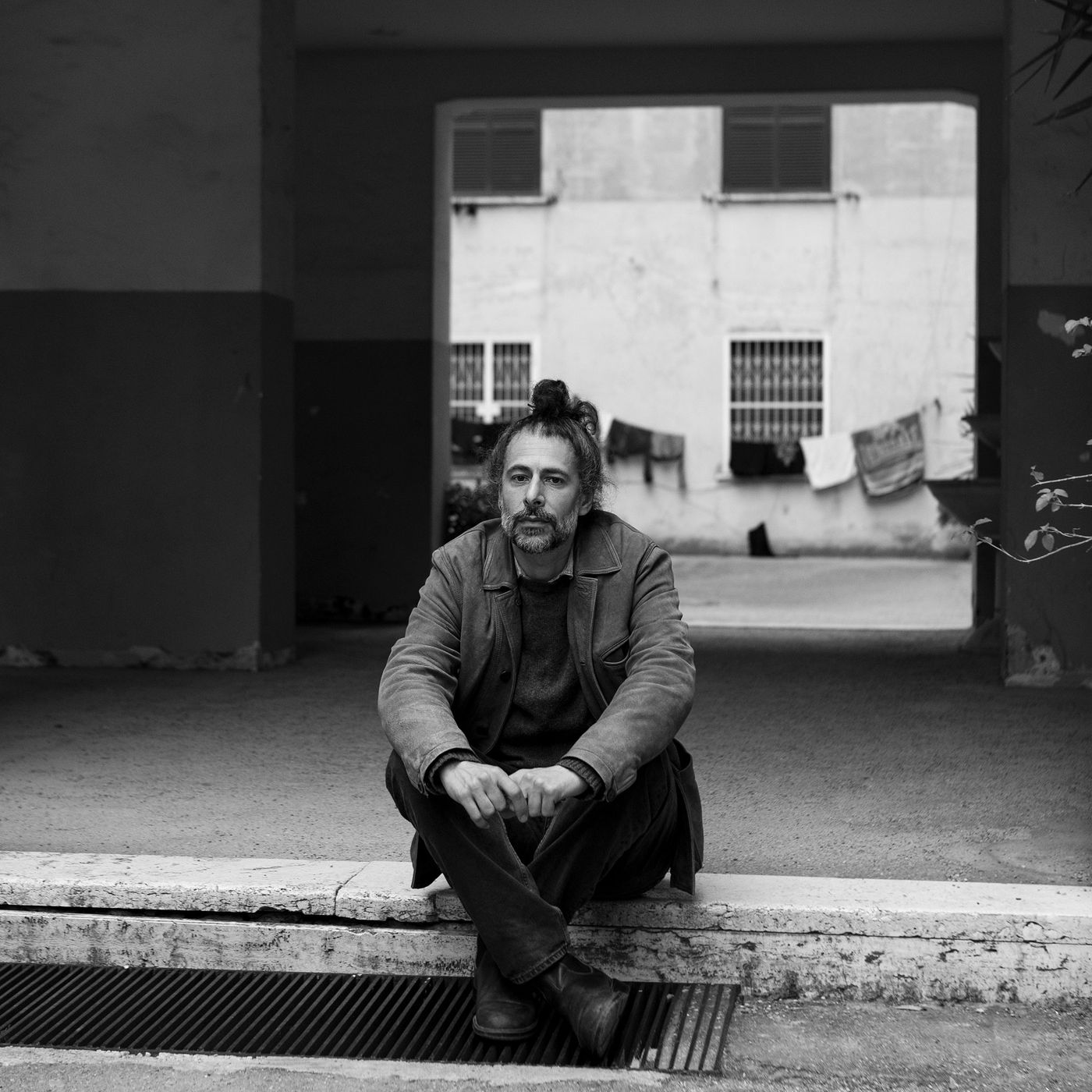 Qui si combatte per tenere aperta la porta di casa.  Intervista ad Alessio Cupelli su Tor Pignattara episode artwork