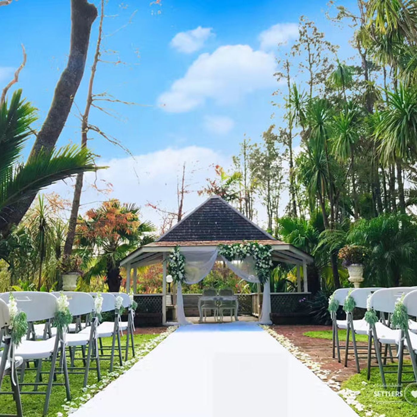 Auckland's Natural Beauty and Settlers Country Manor: Your Outdoor Garden Wedding Venue episode artwork
