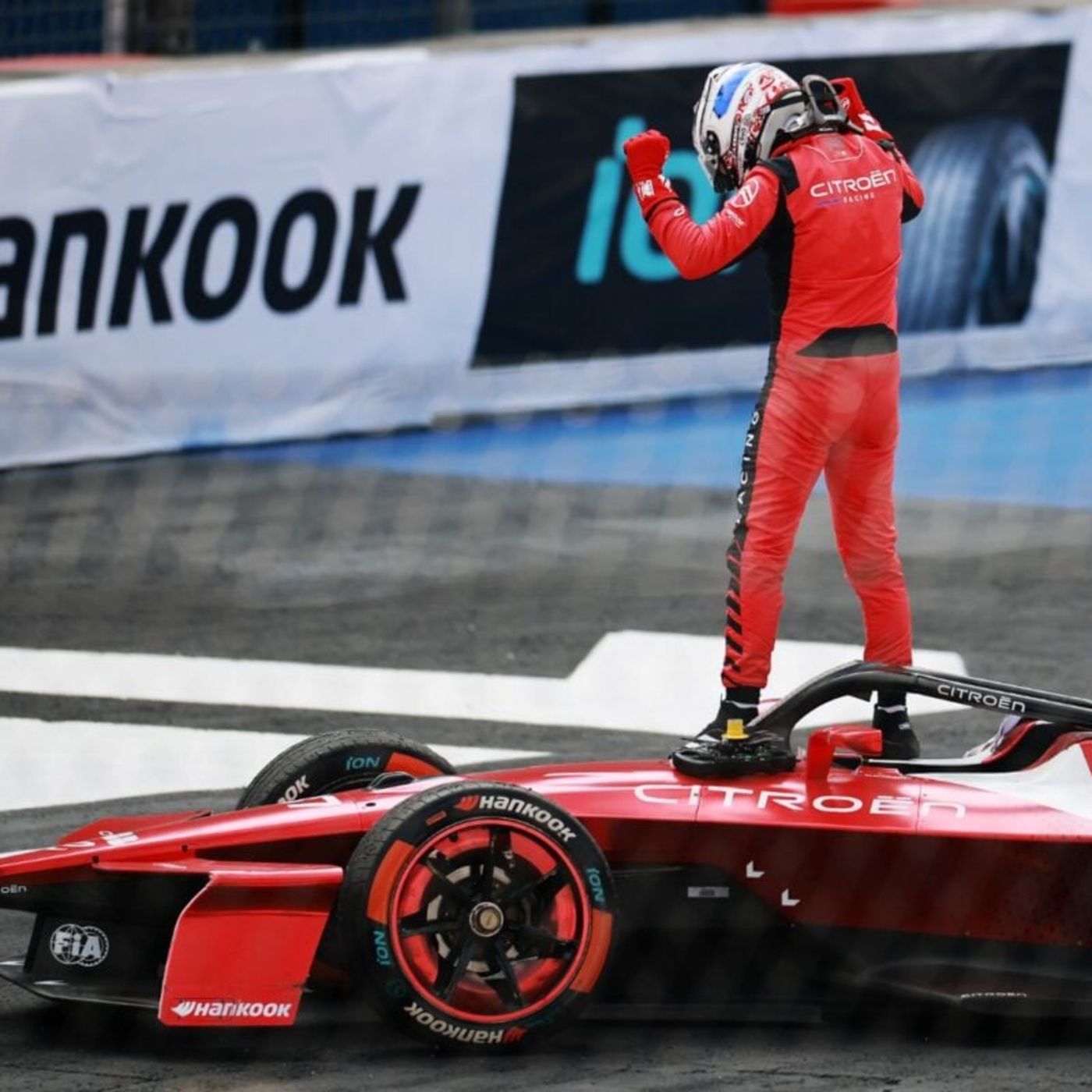 F1 2026: a dieta dos carros e a estreia vitoriosa da Citroën na Fórmula E episode artwork