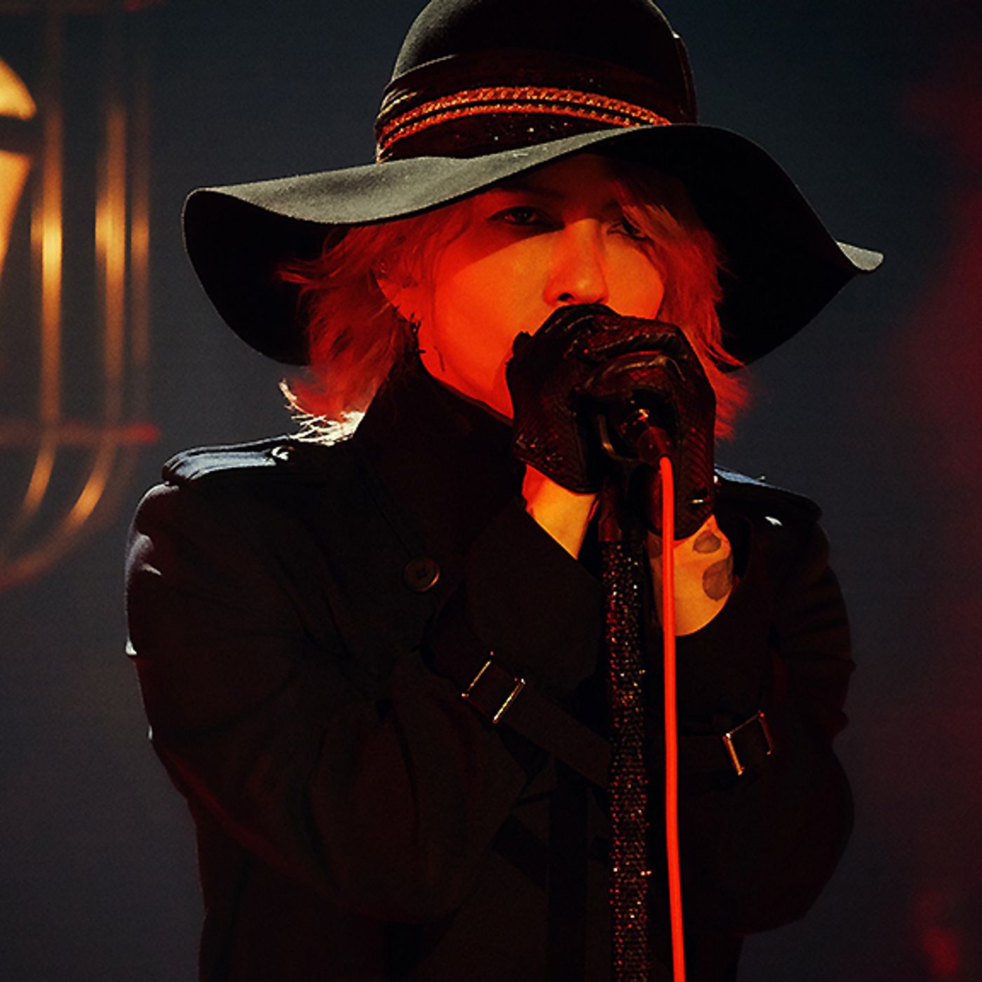 【ライヴレポート】HYDE、故郷で特別公演＜JEKYLL in Wakayama＞開催「ウィーンに旅立つ前に帰って来れて良かった」 episode artwork