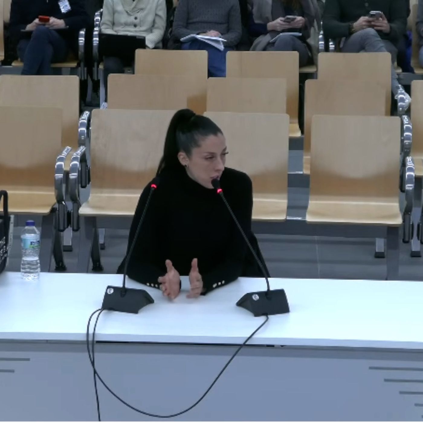 La República de los Tonnntos: El juicio a Rubiales por el beso a Jenni Hermoso con "reprimendas" del juez