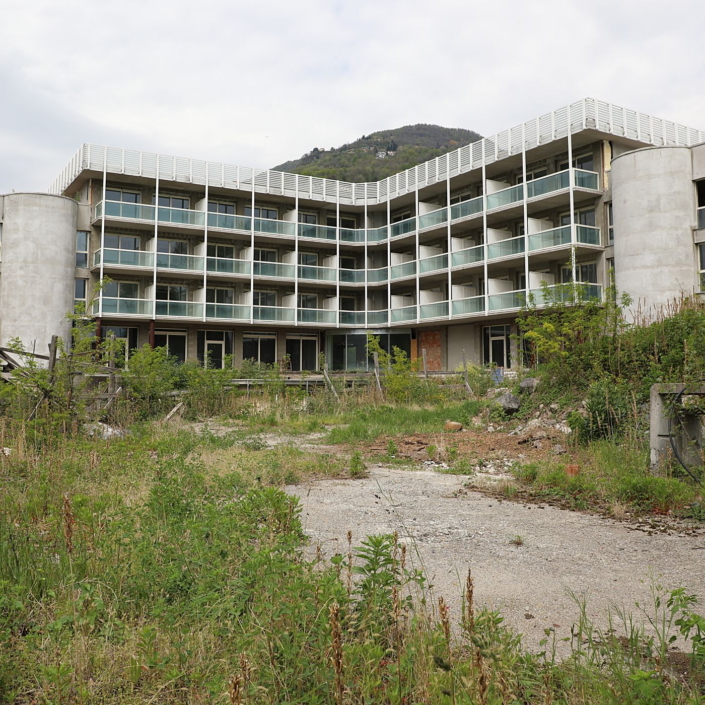 In poncia dul fiüm