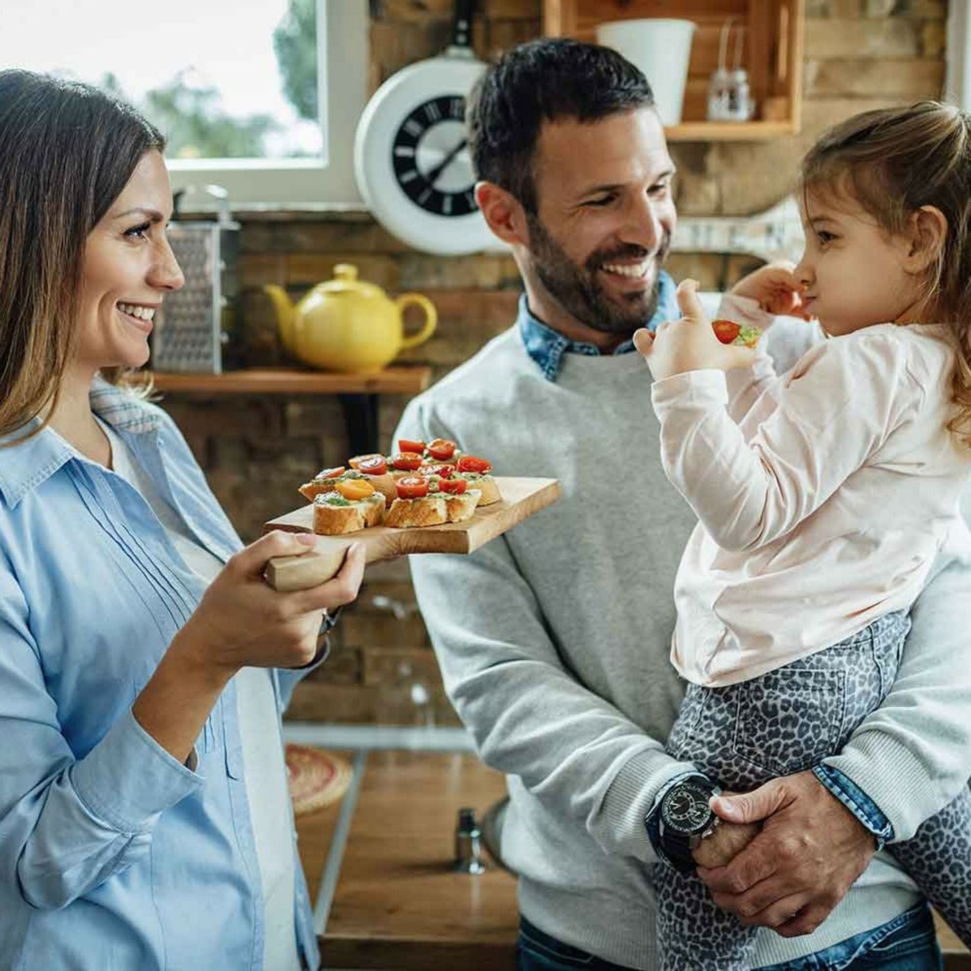 فرق تاپینگ پیتزا با پنیر پیتزا