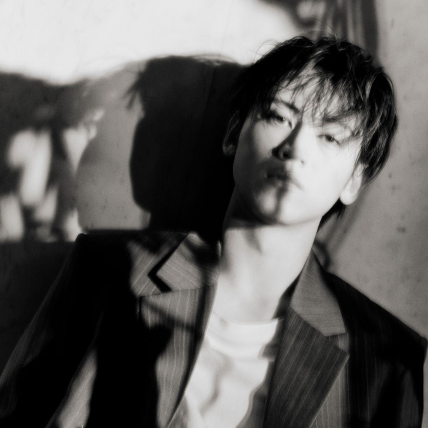 れん、約4ヶ月ぶりの新曲「愛なんて」リリース＆MV公開 | Skream! 邦楽ロック・洋楽ロック ポータルサイト