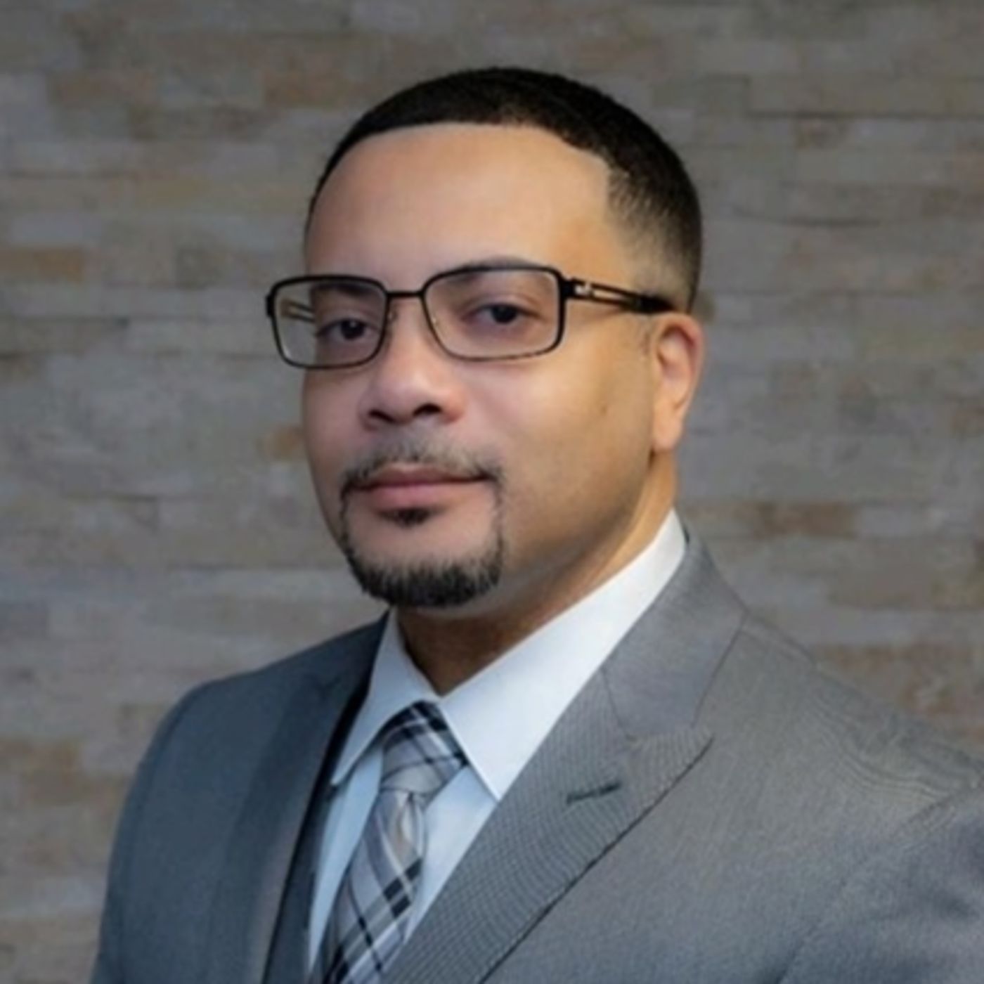 Legacy Realty Group- Real Estate Agent Valdir Correia episode artwork