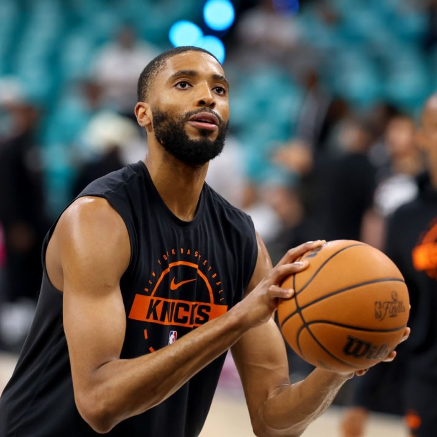 Knicks Star Mikal Bridges Says He Will ‘Never Forget’ This Kendrick Lamar Album for Getting Him Through a Tough Time episode artwork