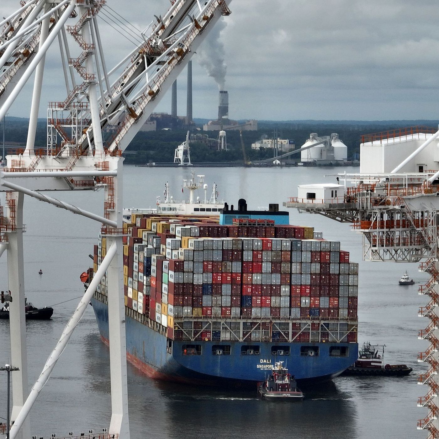 Baltimore's billion-dollar disaster through the eyes of a longshoreman | Working People
