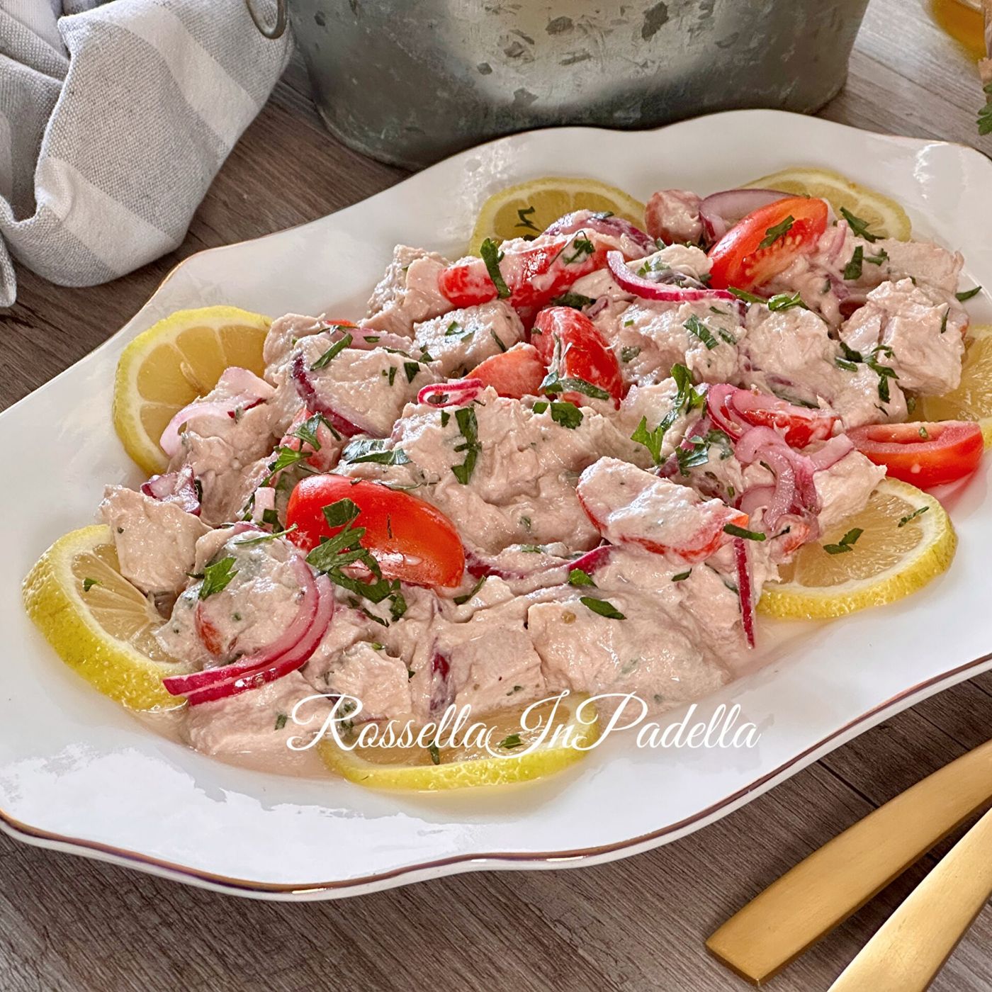 Insalata di pollo tonnata