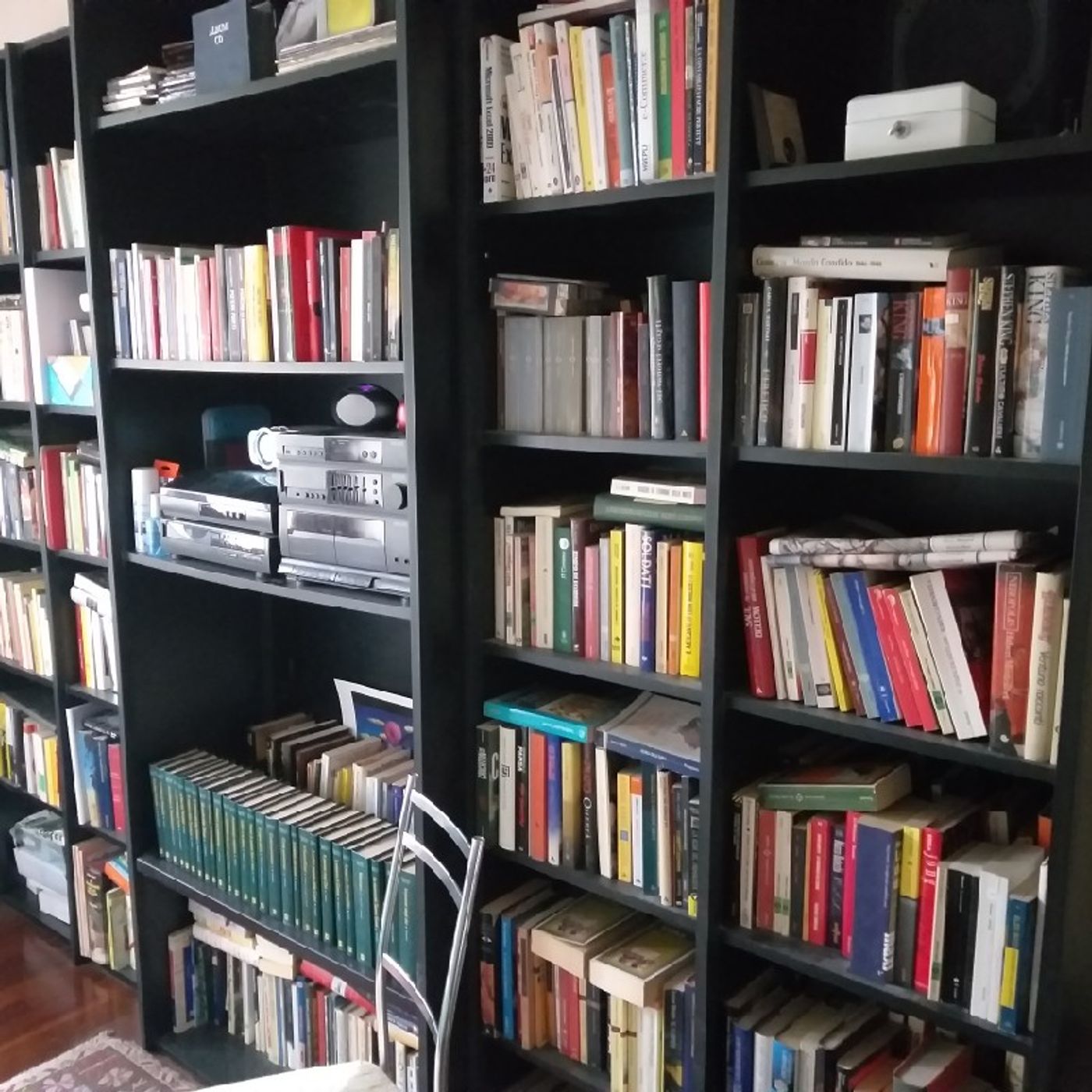 Libri-Giornali-Notizie-Attualita\