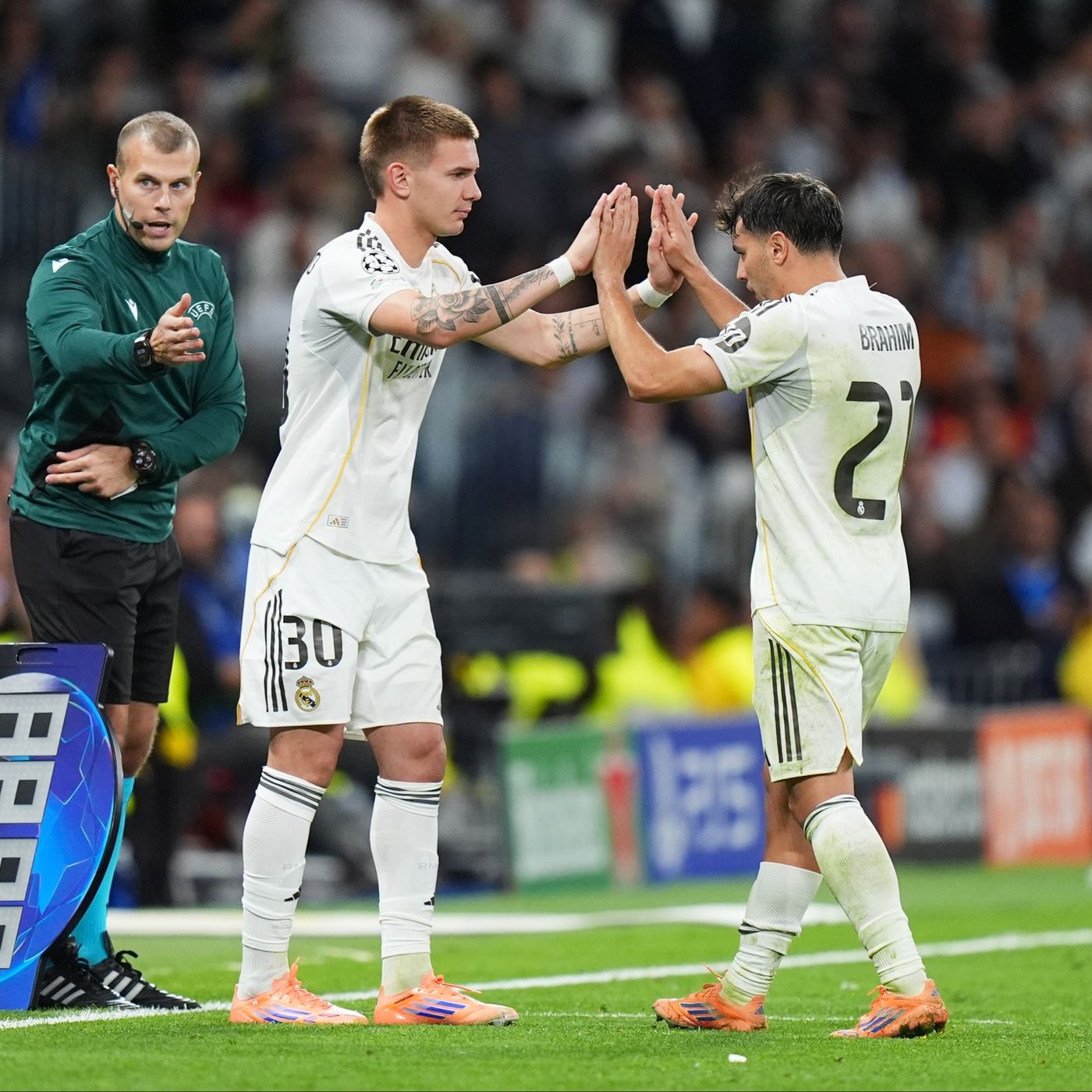 El Análisis | Mijatovic aconseja tranquilidad a Brahim y Mastantuono: "500 minutos en el Real Madrid son más que 2000 en cualquier otro club episode artwork