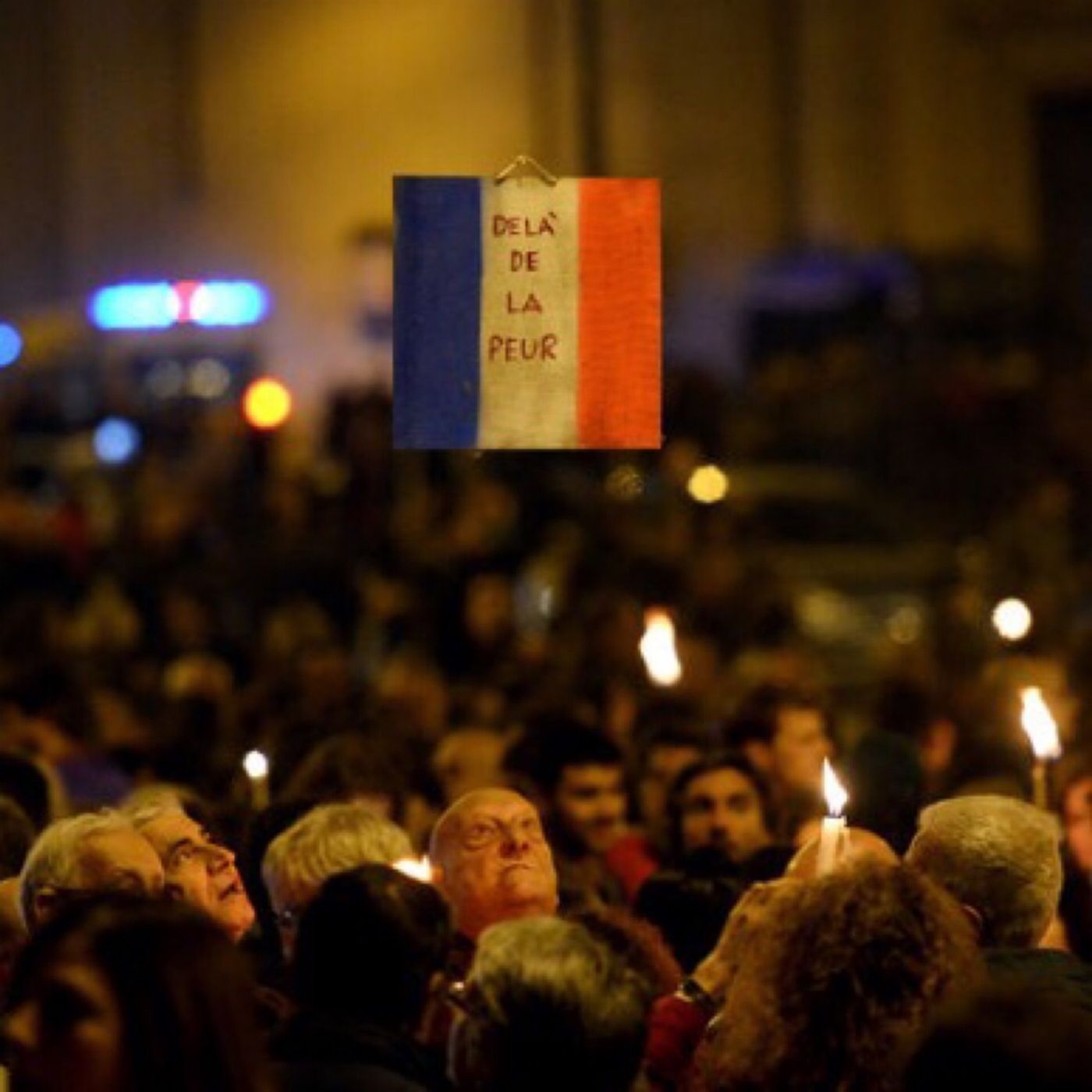 1 minute de silence pour Paris