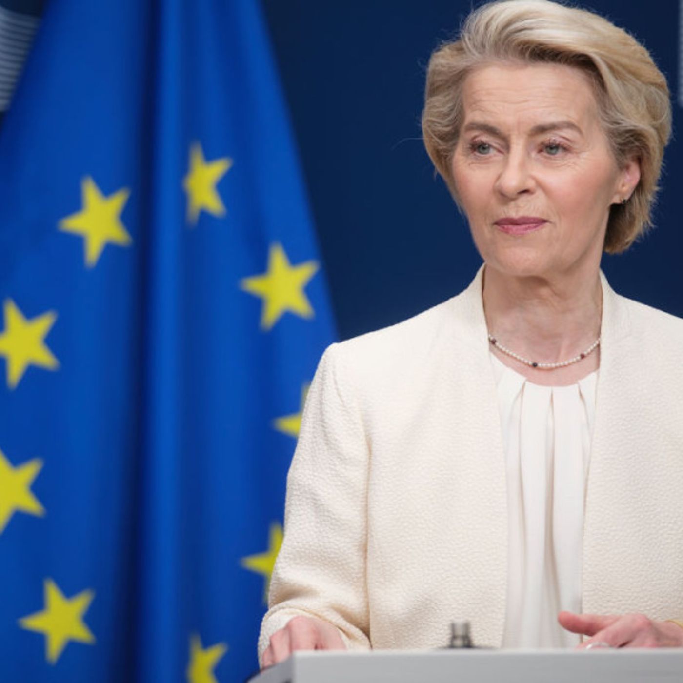 Ursula Von der Leyen e la frase sulla guerra: cosa vuol dire davvero riarmare l'Europa episode artwork