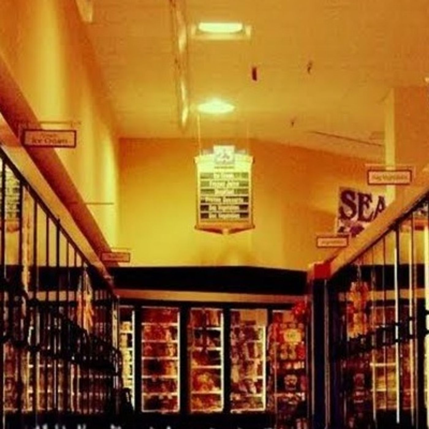 Extraño Encuentro En El Minisúper Historias De Terror - REDE