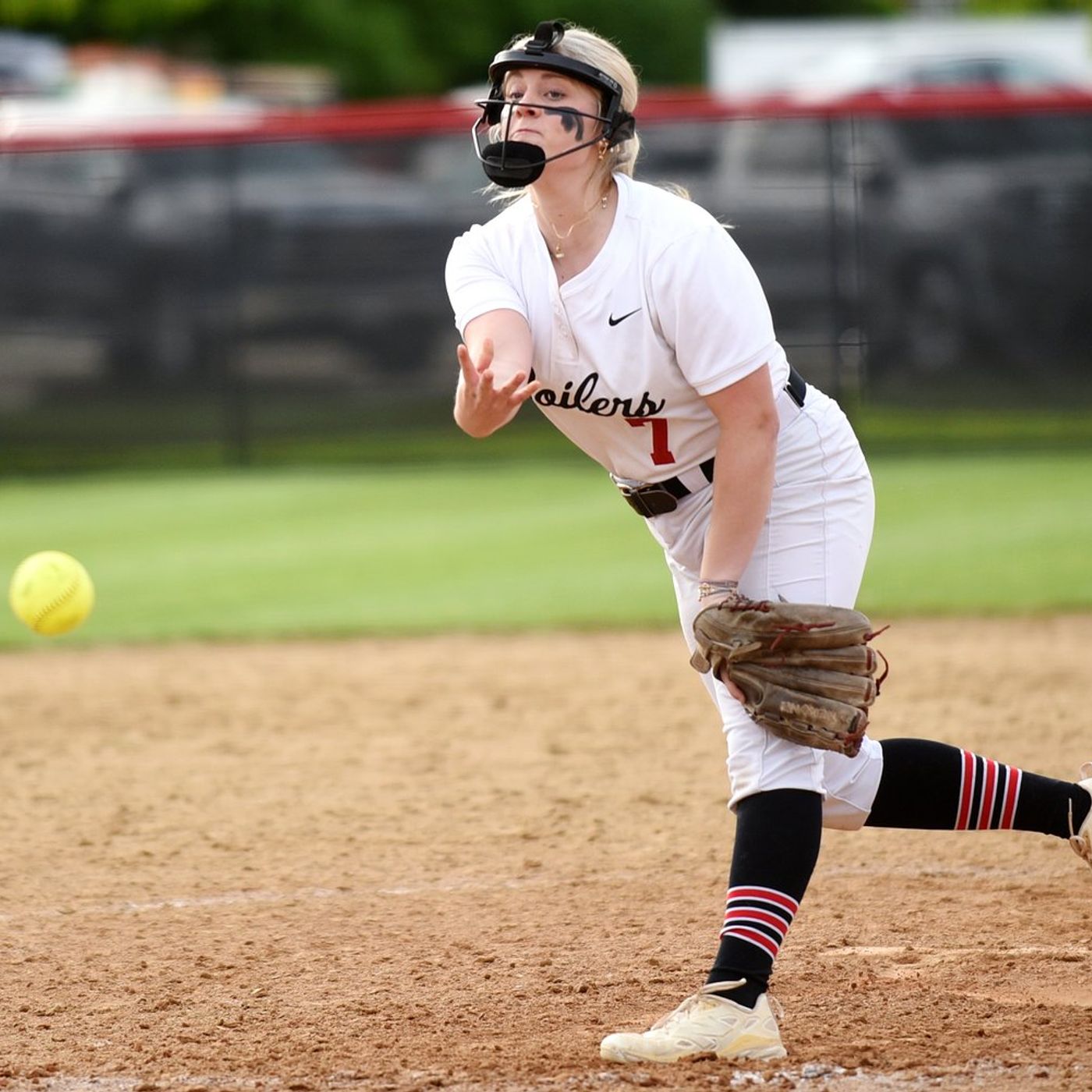 Lydia Hammond flirts with perfection as Bradley-Bourbonnais tops Lockport episode artwork
