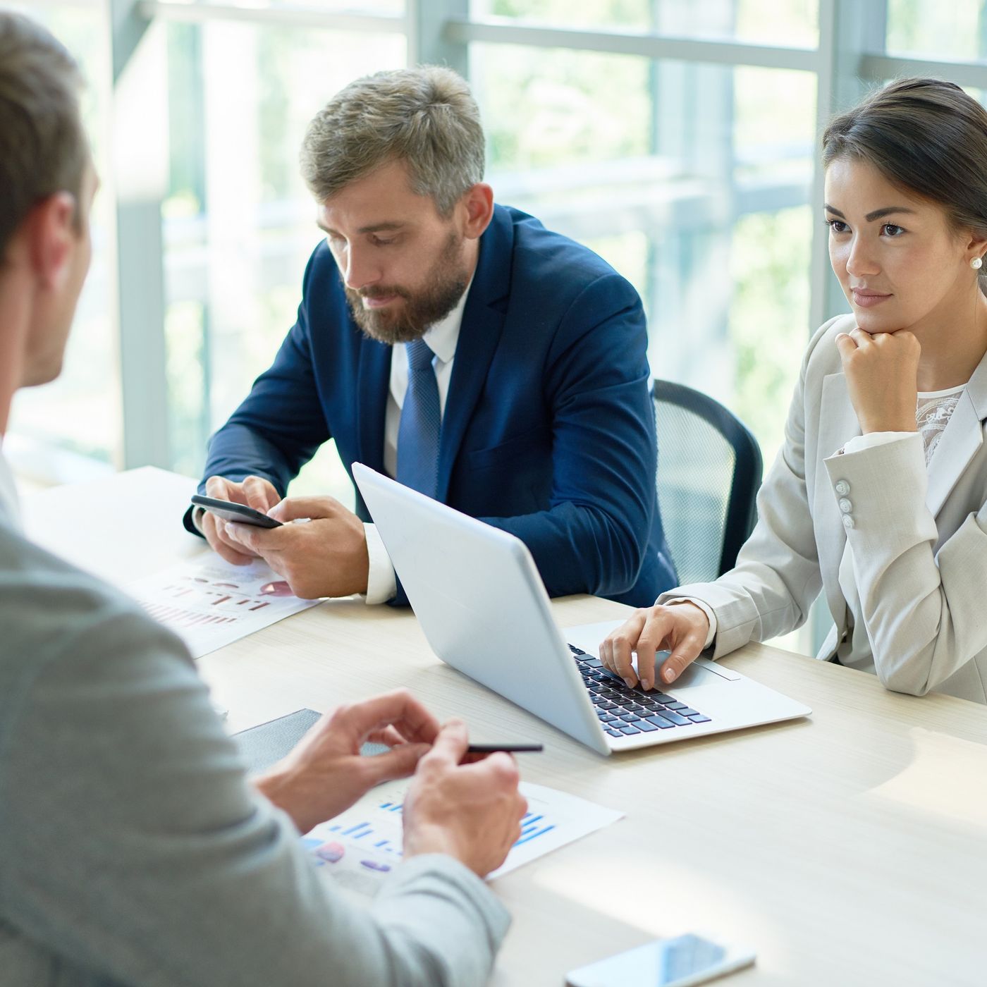 THE CEO ADVISOR | EPISODIO 26 - Come comportarsi con un venture capitalist episode artwork
