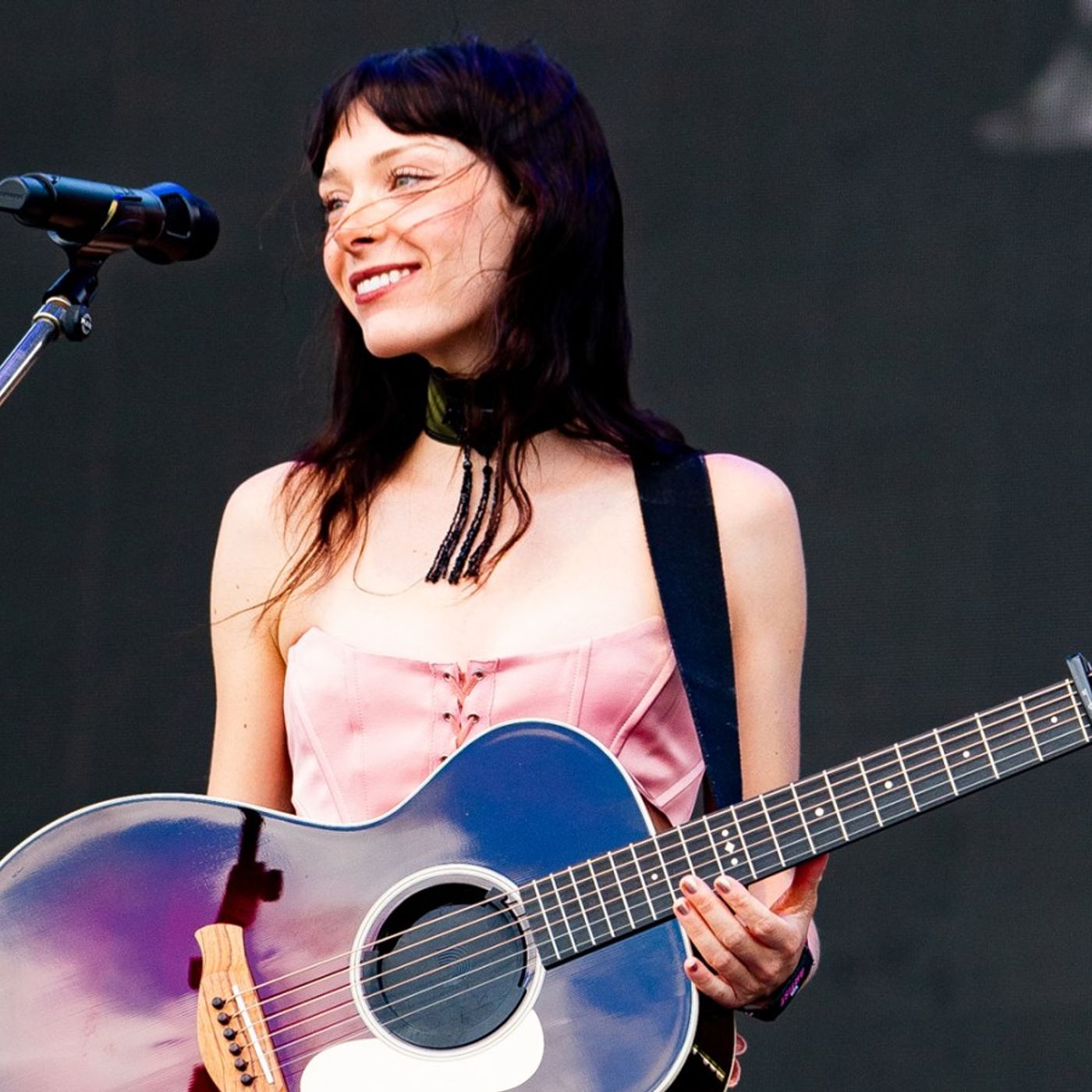 Holly Humberstone Unwinds on Her Tour Bus By Spinning Tom Petty, Van Morrison, and Big Thief episode artwork