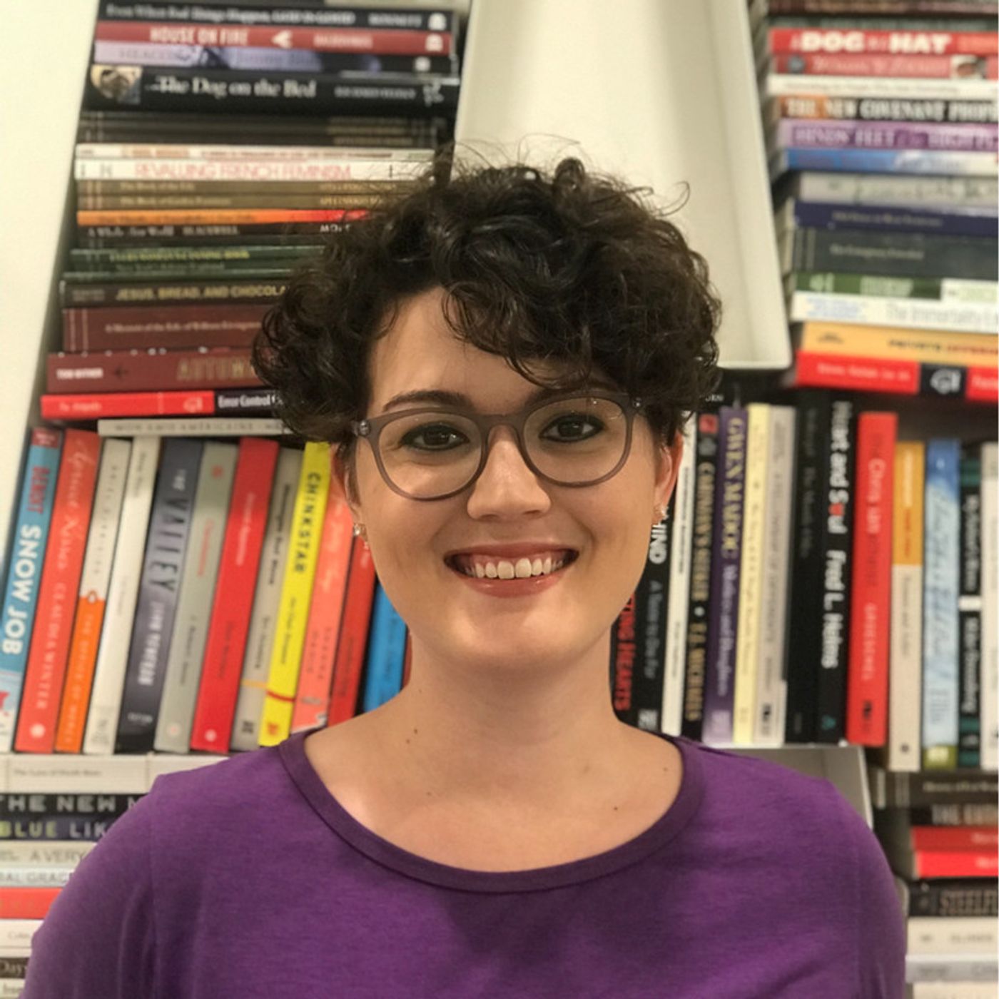 How to Work with a Book Distributor With Bailey Davis of Ingram