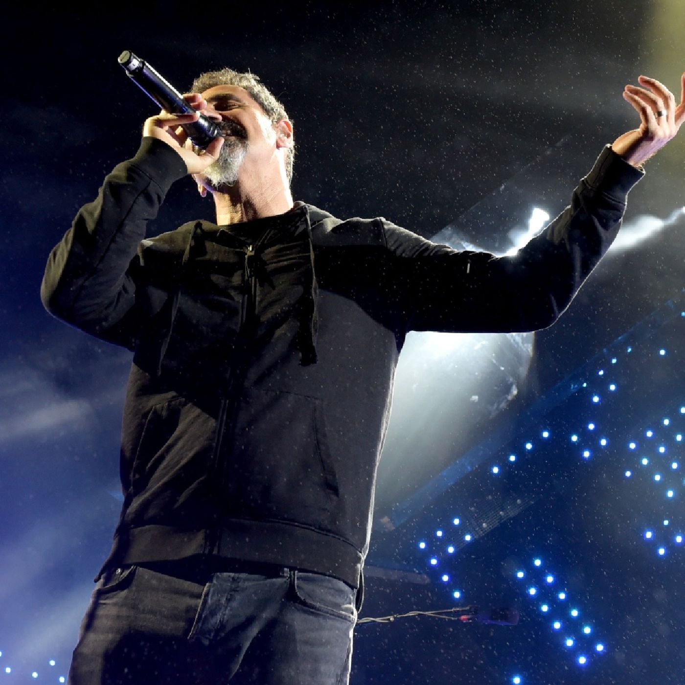 It looks like System Of A Down are teasing a UK and European tour