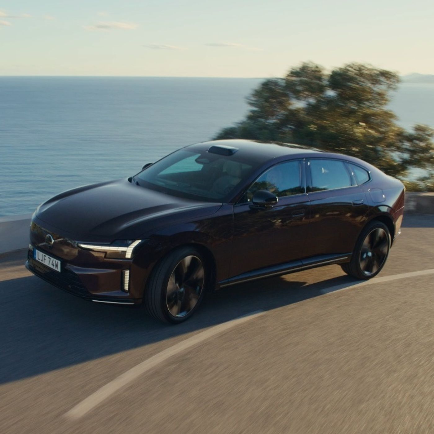 Volvo e la strategia del futuro - Tra elettrico, regionalizzazione e mercato italiano Volvo e la strategia del futuro - Tra elettrico, regionalizzazione e mercato italiano