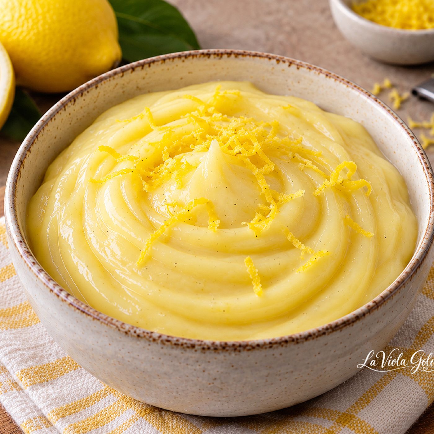 Crema pasticcera vegana perfetta: vellutata e pronta in 5 minuti episode artwork