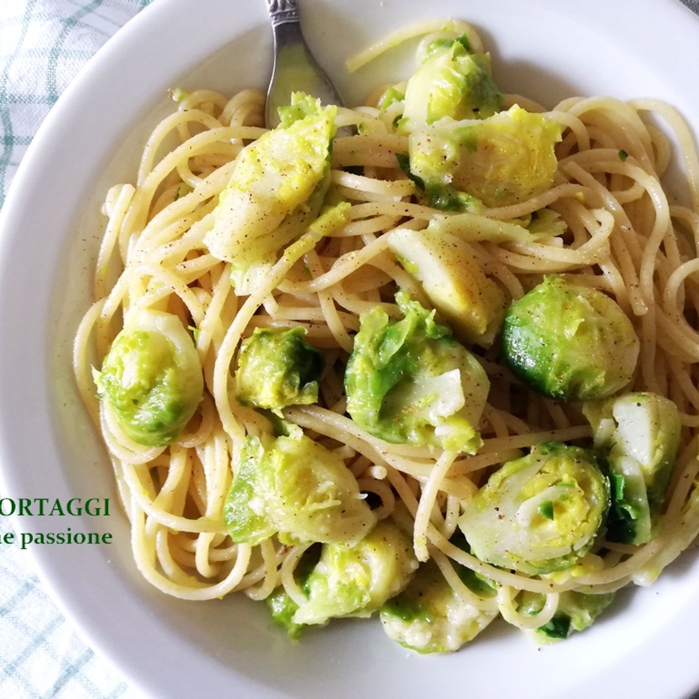 Pasta con cavoletti di Bruxelles e VARIANTI episode artwork
