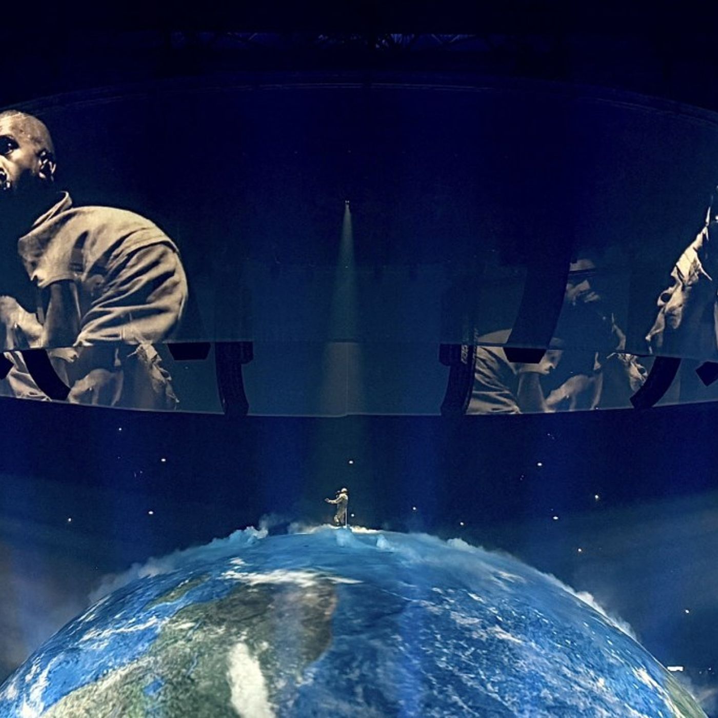 Ye’s July 4 Concert Should Be Canceled, San Antonio Mayor Says episode artwork