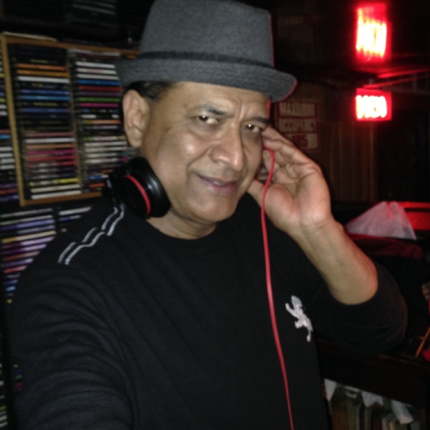 Pete Rendon Variety Latino Mixes