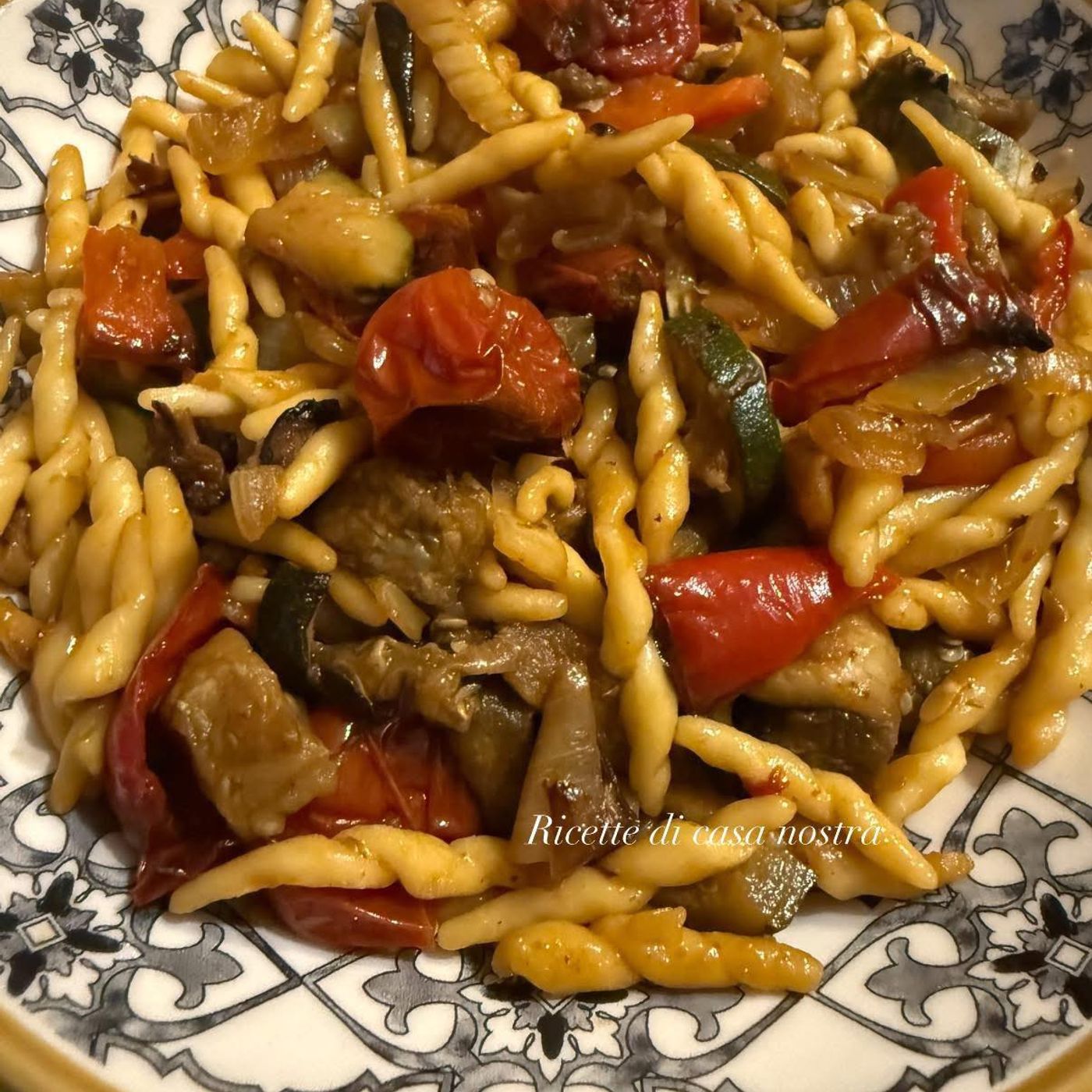 Trofie con verdure al forno: ricetta leggera, colorata e facilissima episode artwork