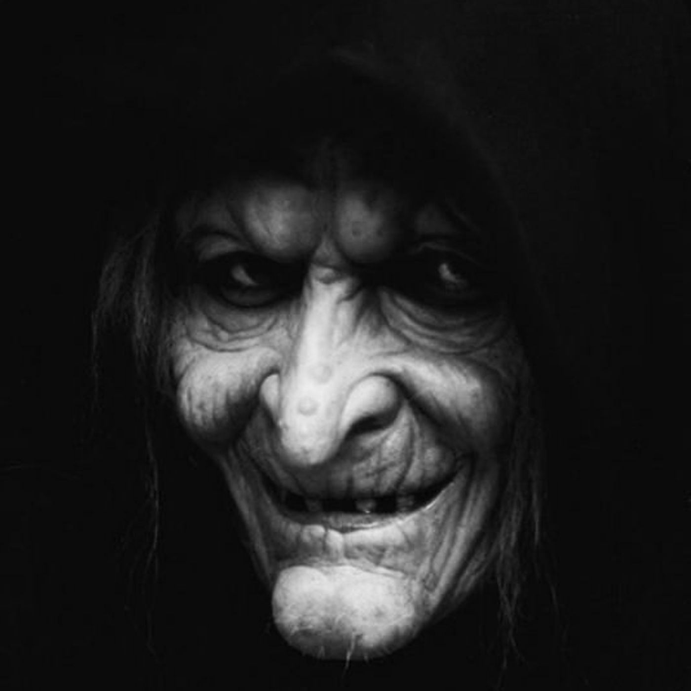 Historias de Miedo Junio 12 de 2024 EL OLOR DE LAS ENFERMEDADES Y EL DEPA EMBRUJADO