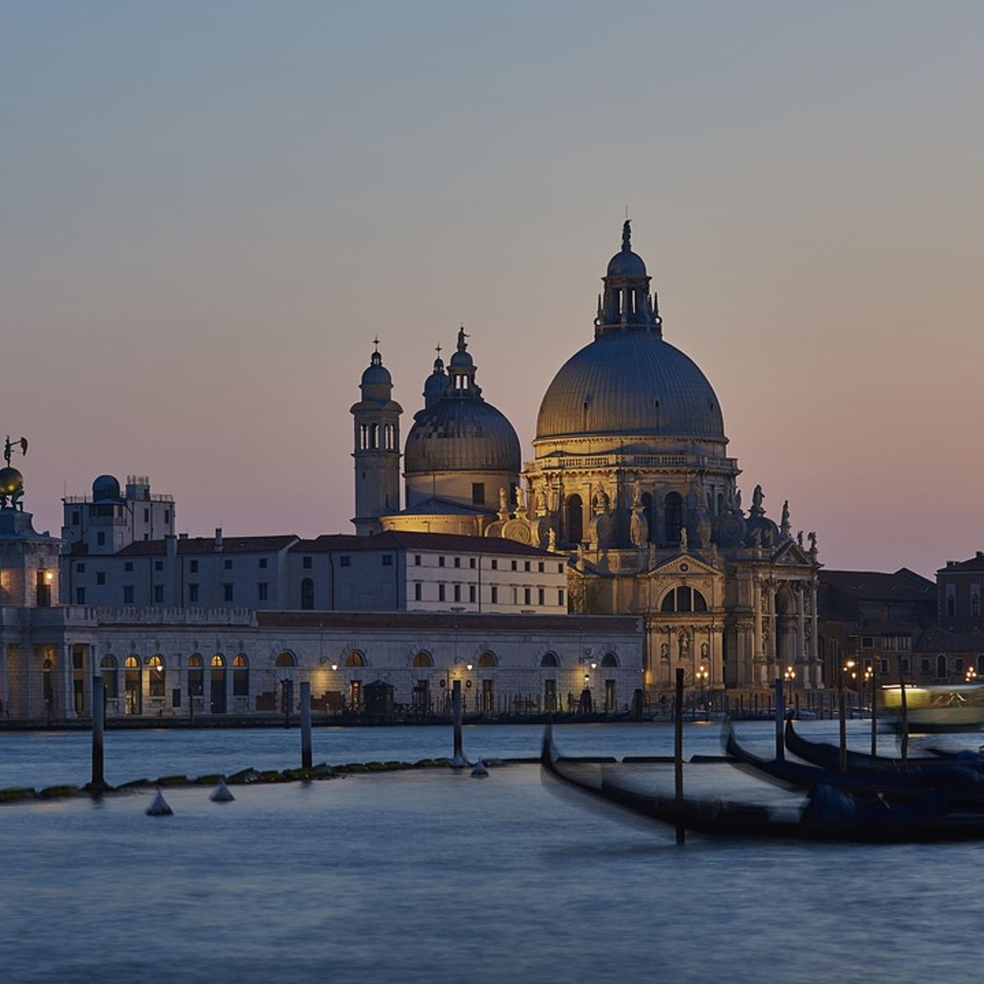Discover the Venice ...the magical city episode artwork