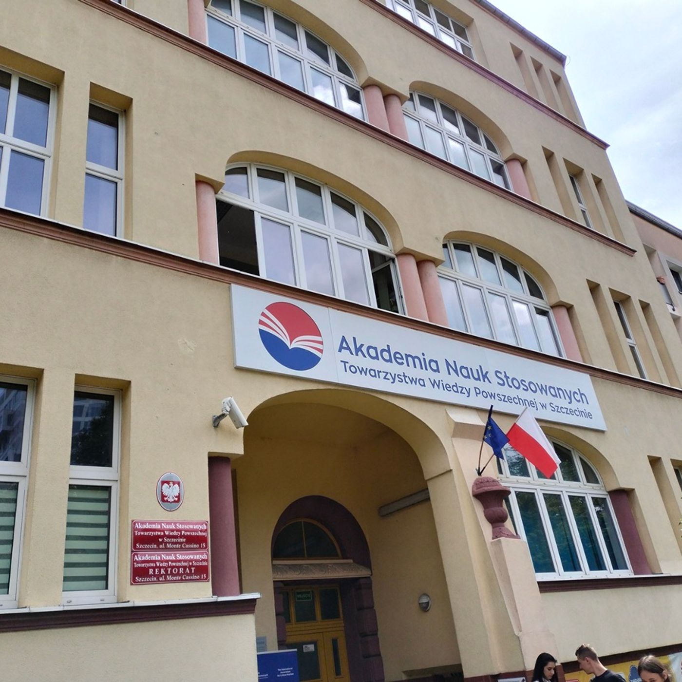 Realizm krytyczny w centrum zainteresowania stawia człowieka episode artwork