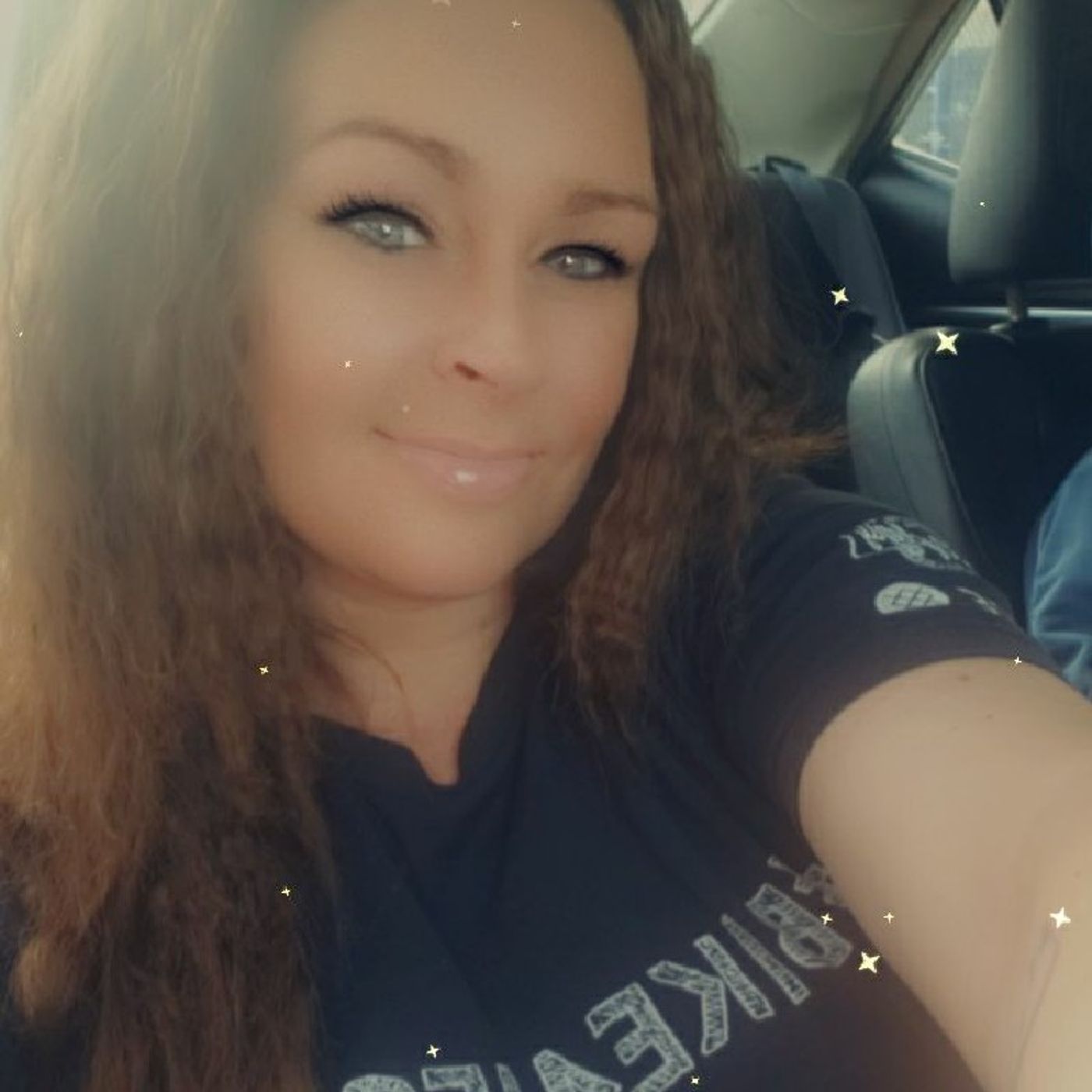 Nikki Saucey\'s show
