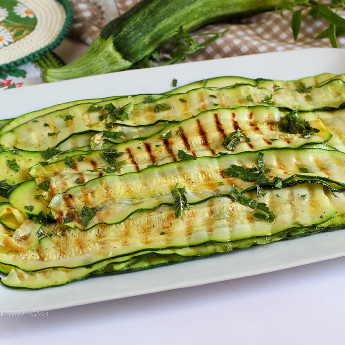 Zucchine grigliate e marinate con una salsina che le rende speciali! episode artwork