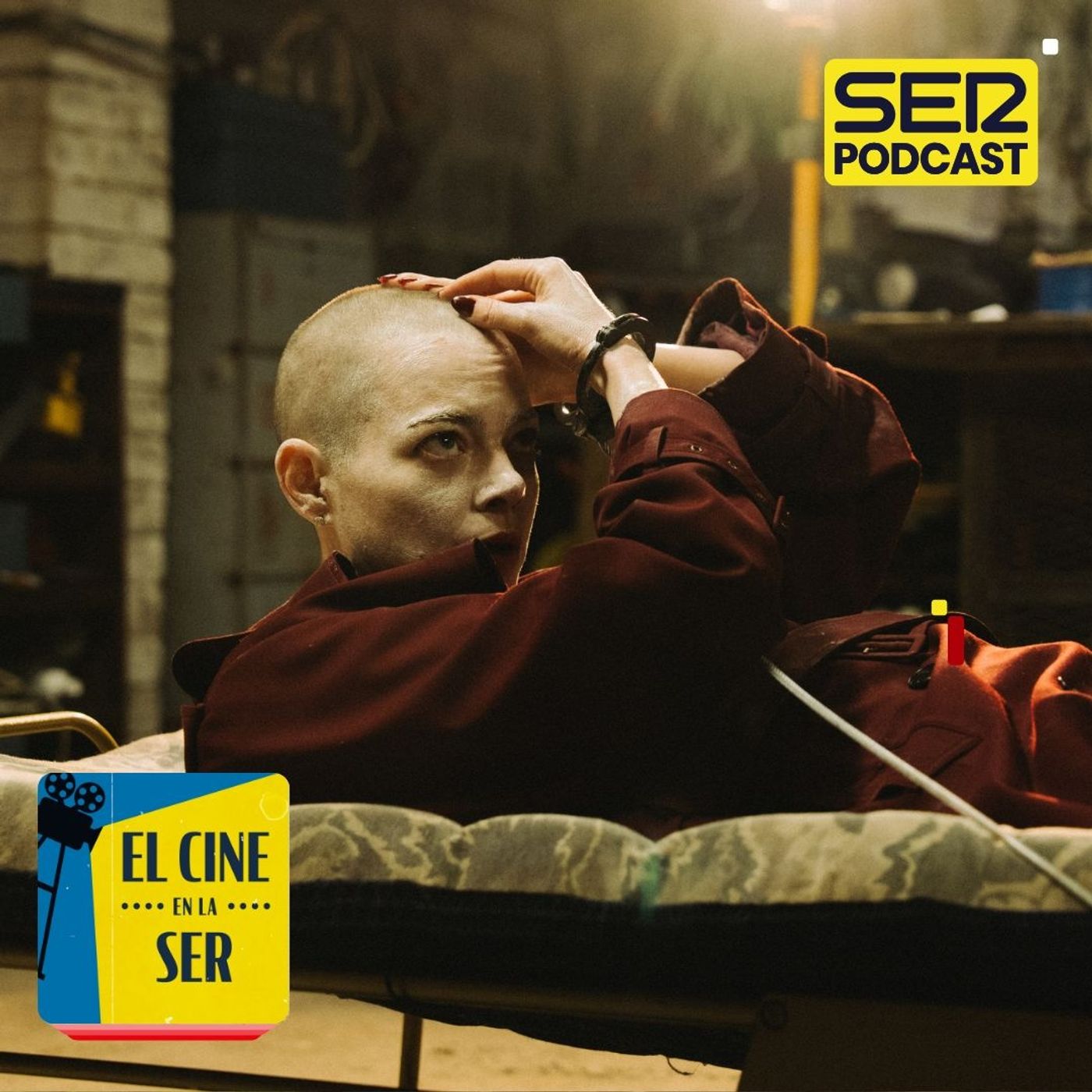 El Cine en la SER: 'Bugonia', la desastrosa comedia negra de Yorgos Lanthimos y Emma Stone