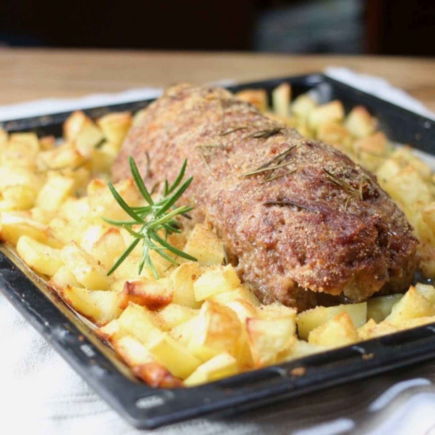 Polpettone veg con patate:la ricetta della domenica facile e saporita episode artwork