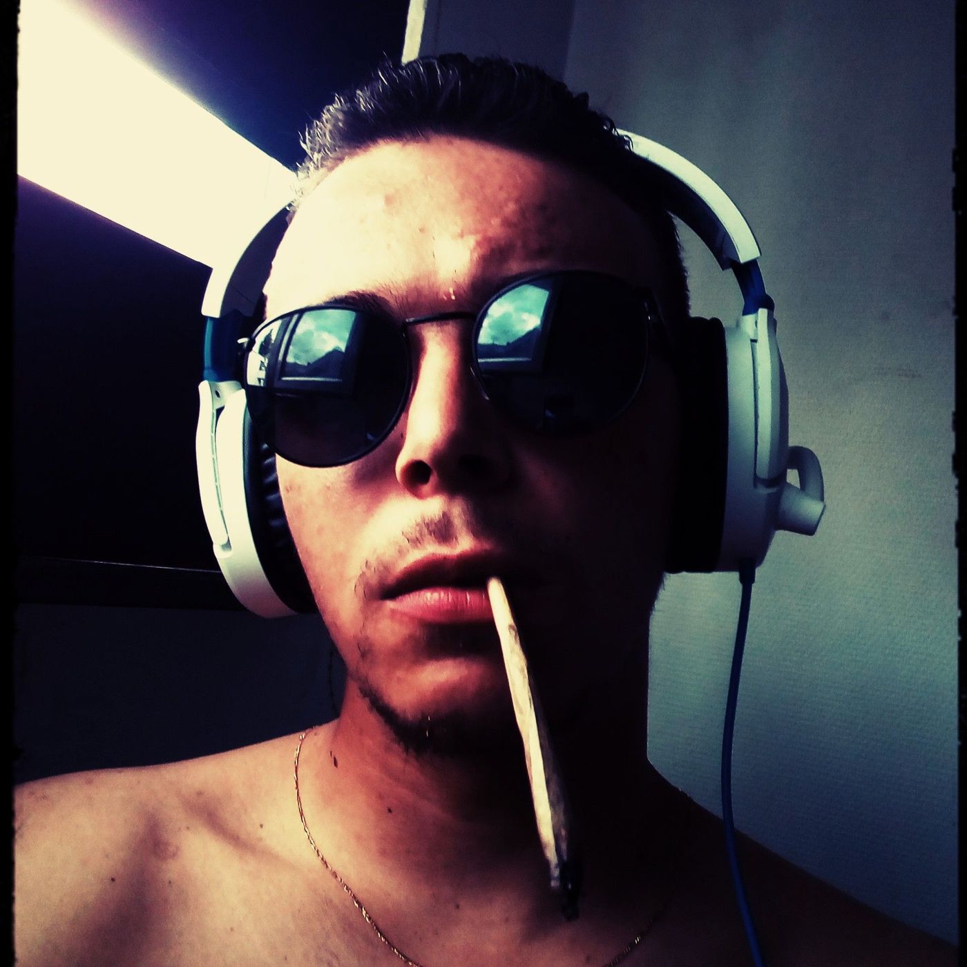 GoodVibezz Radio station!